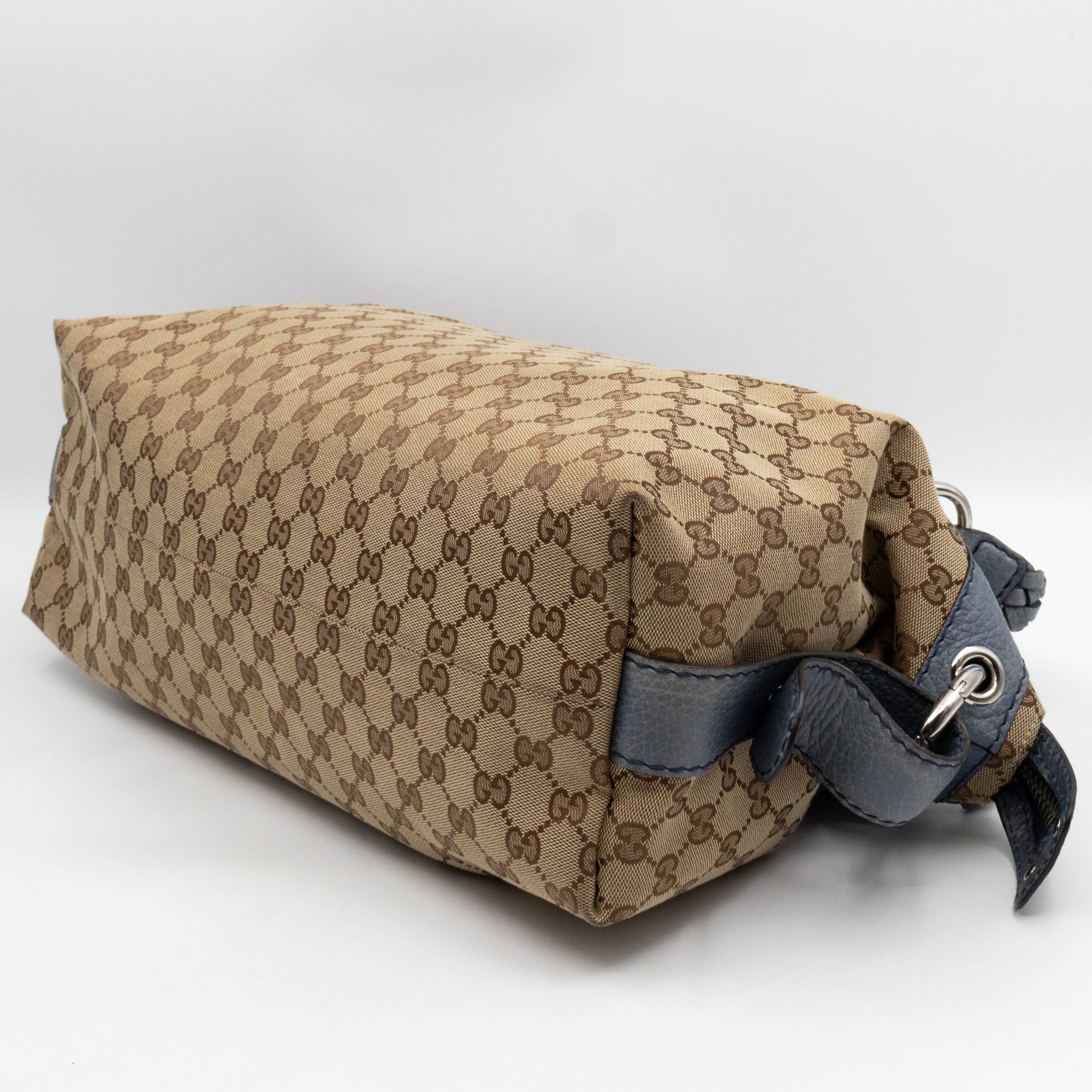 Bamboo Bar Medium Tote GG Supreme Blue Leather