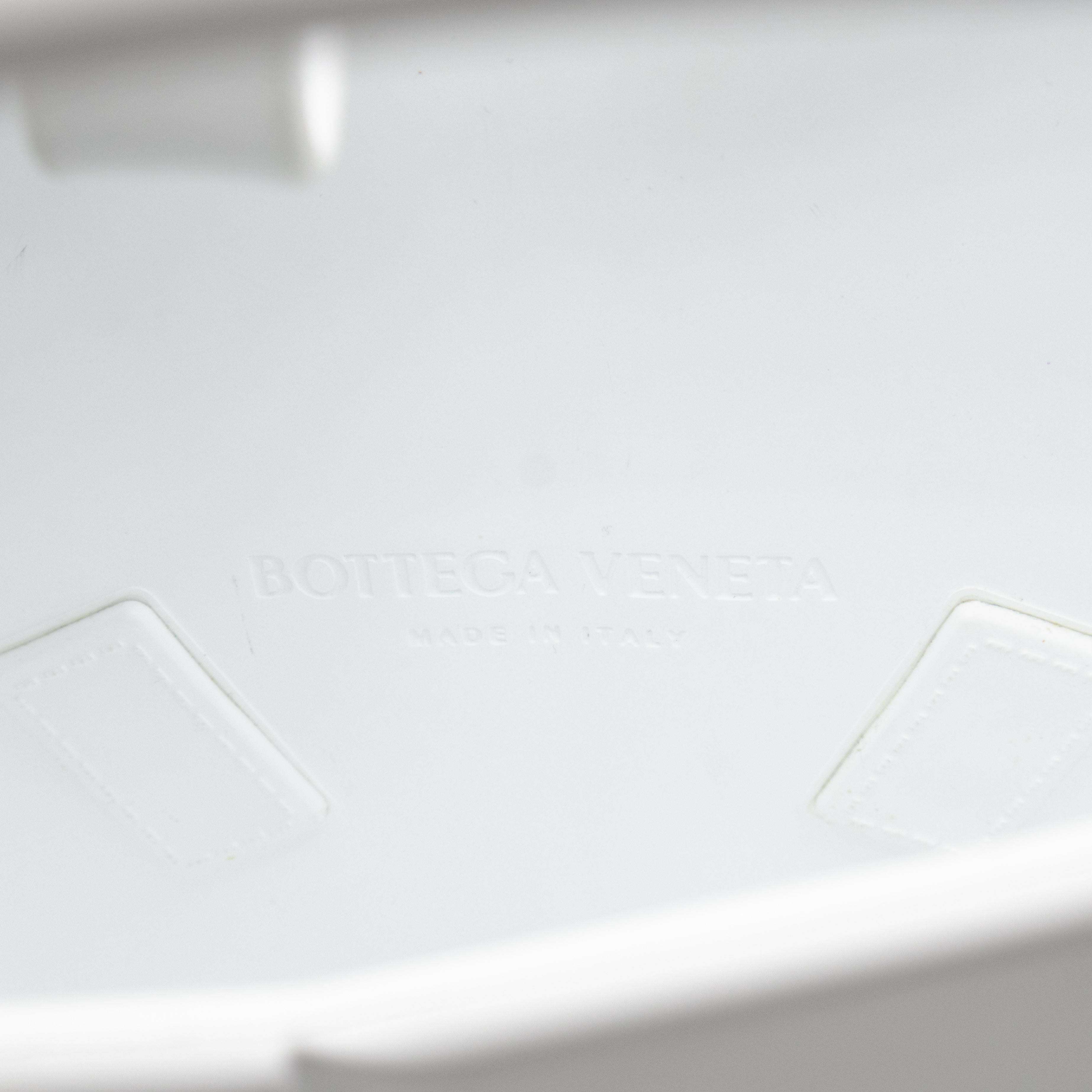 Arco Mini White Rubber