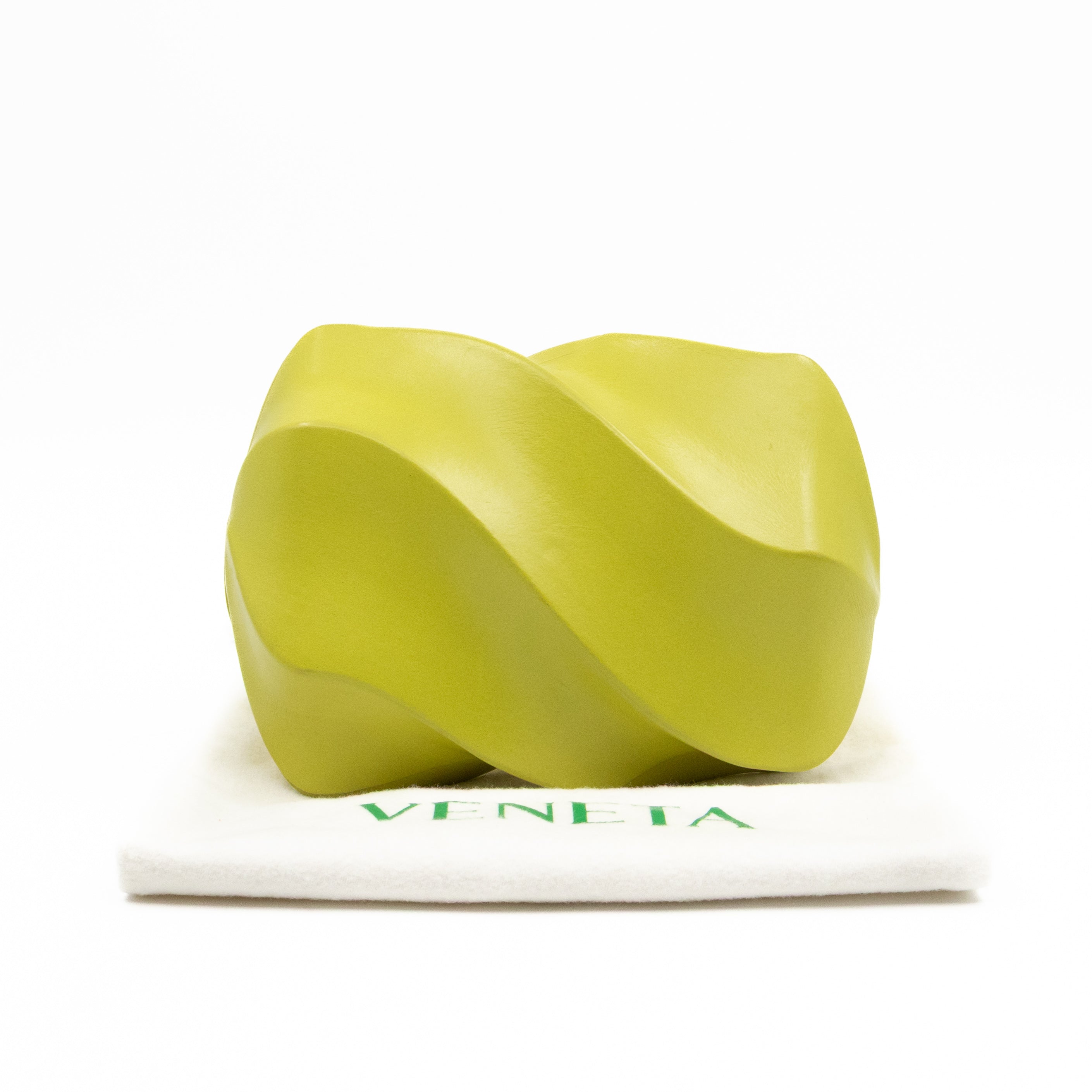 Whirl Spiral Clutch Kiwi Leather