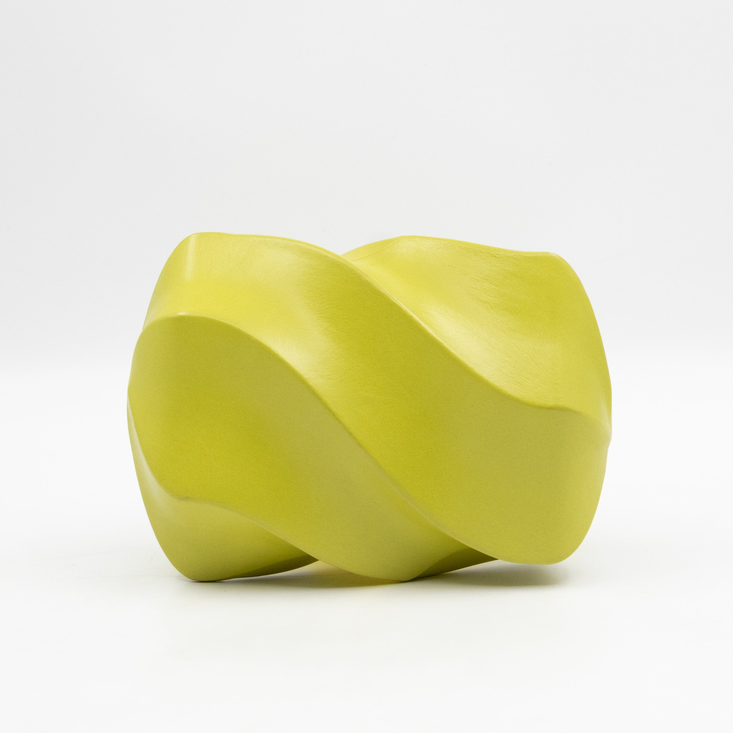 Whirl Spiral Clutch Kiwi Leather