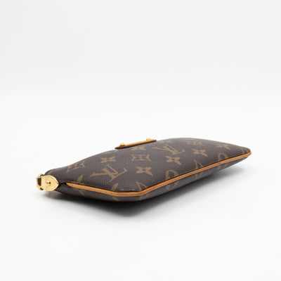 Pochette Milla MM Monogram