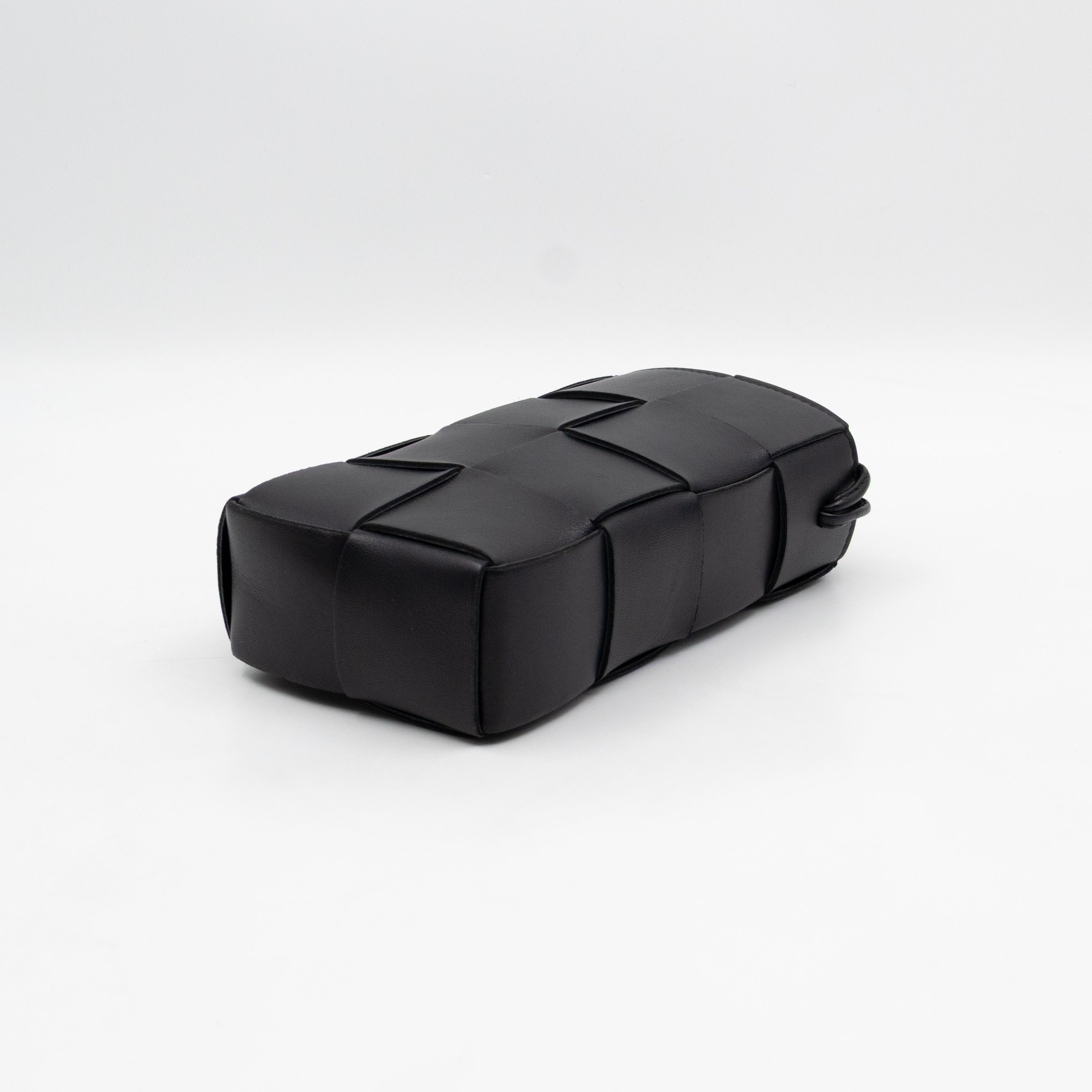 Cassette Phone Pouch Black Maxi Intrecciato Leather