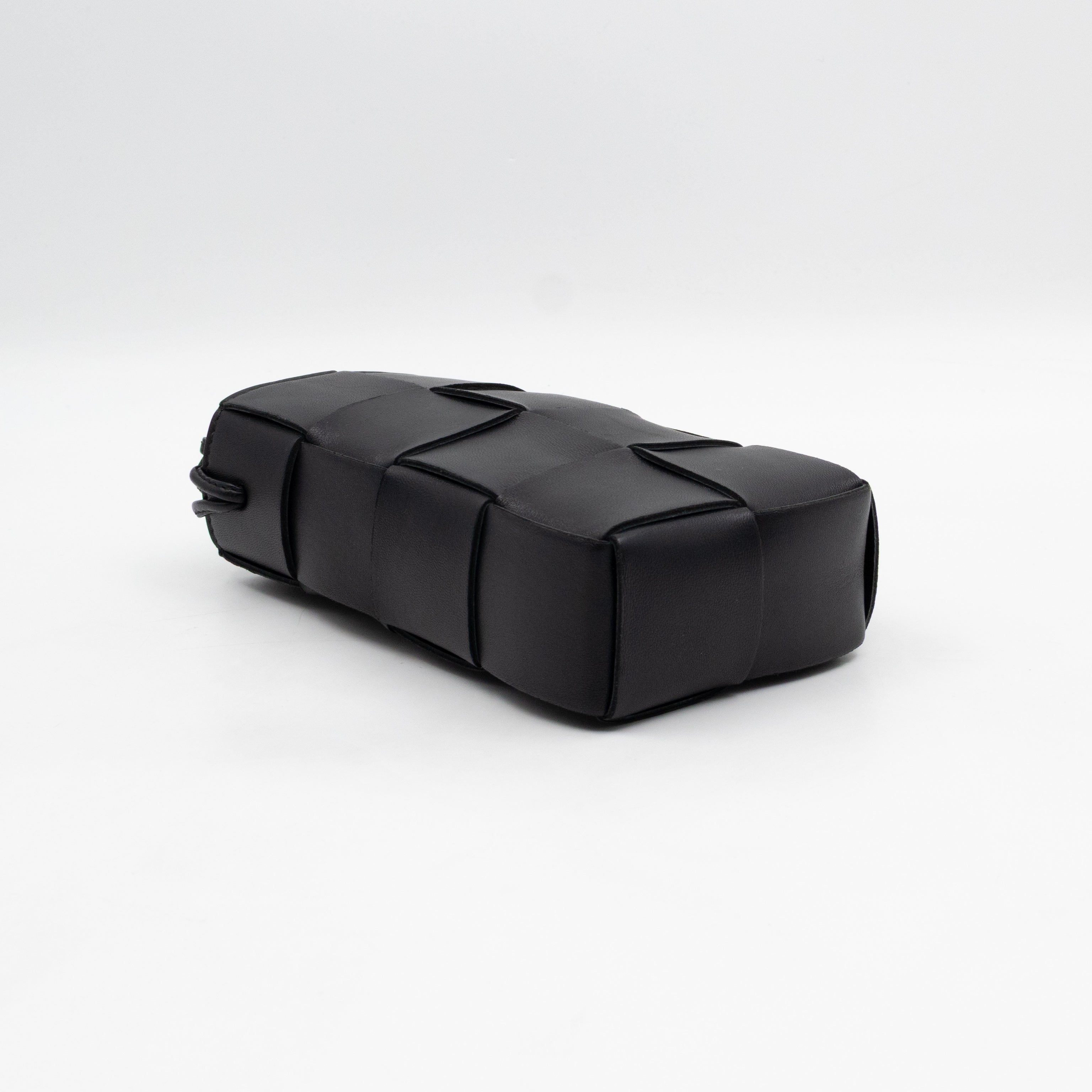 Cassette Phone Pouch Black Maxi Intrecciato Leather