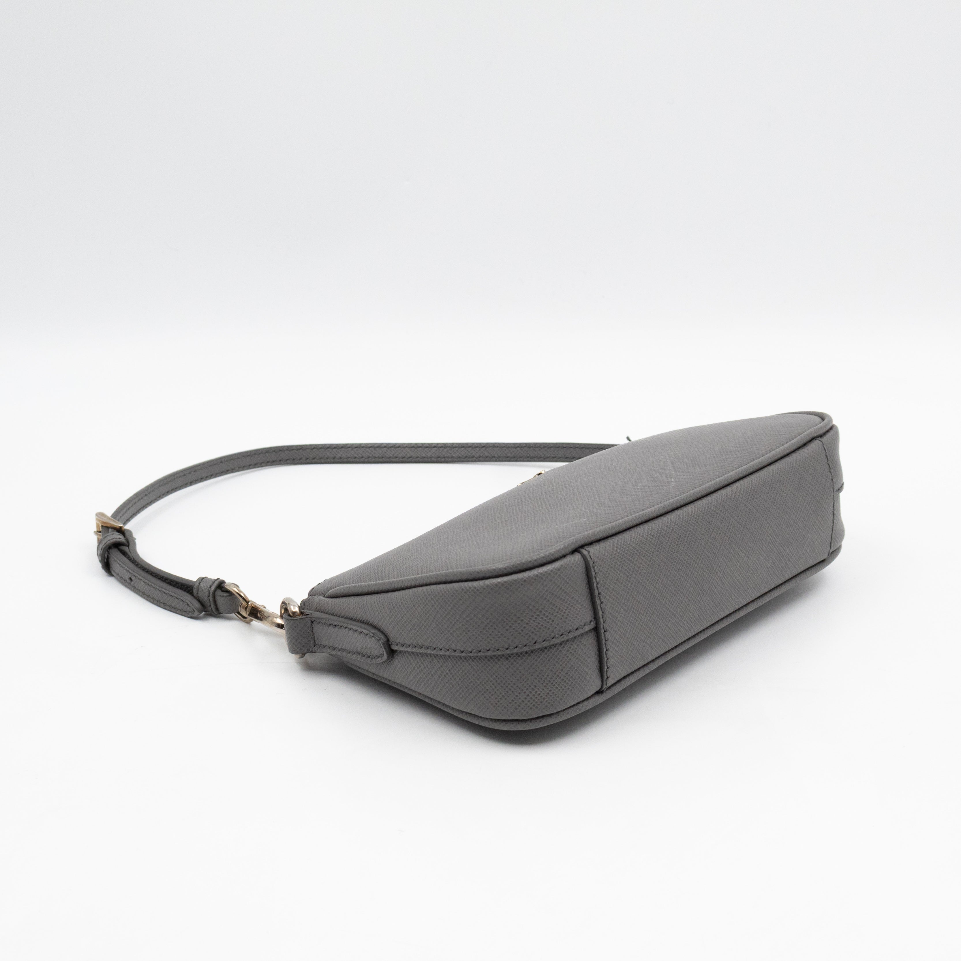 Small Pouch Grey Saffiano Leather
