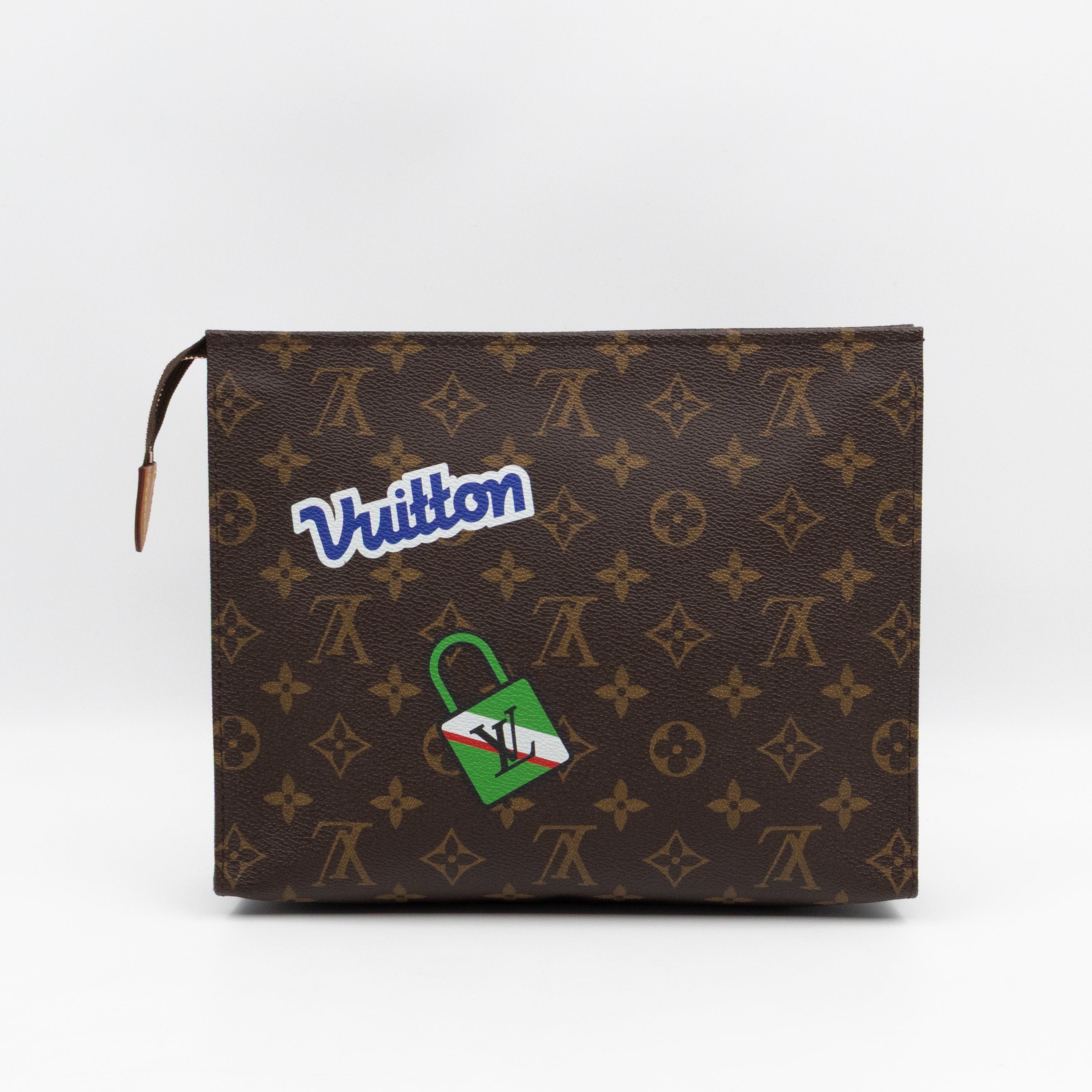 Toiletry Pouch 26 World Tour Monogram