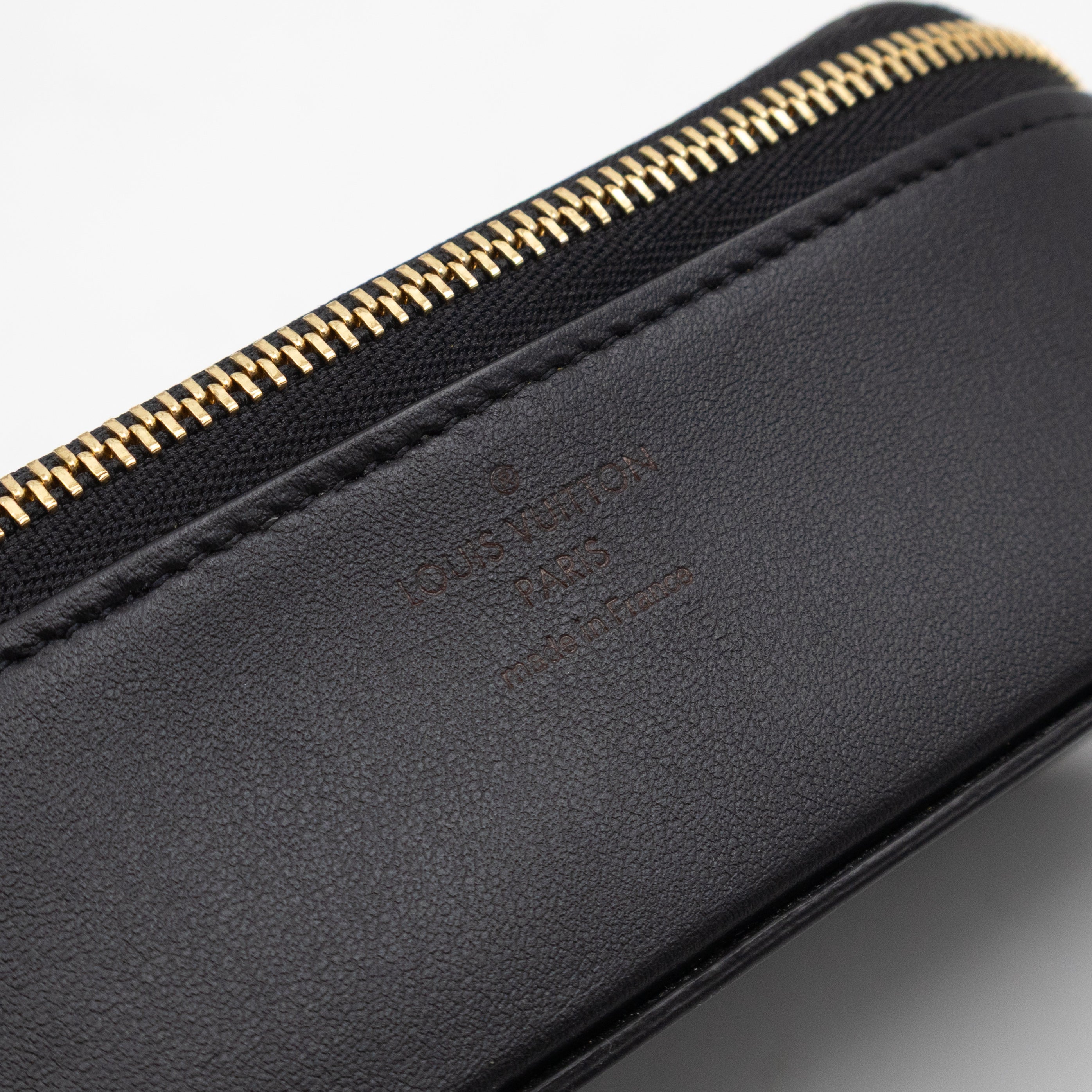 Sunglasses Pouch GM Monogram & Black Leather