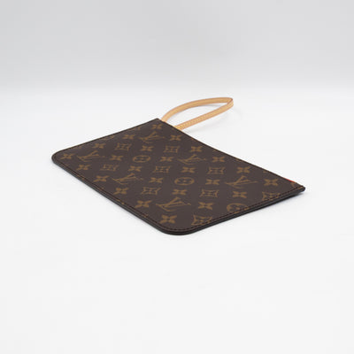 Neverfull Pochette Monogram Cerise