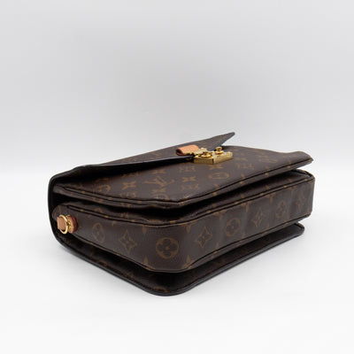 Pochette Metis Monogram