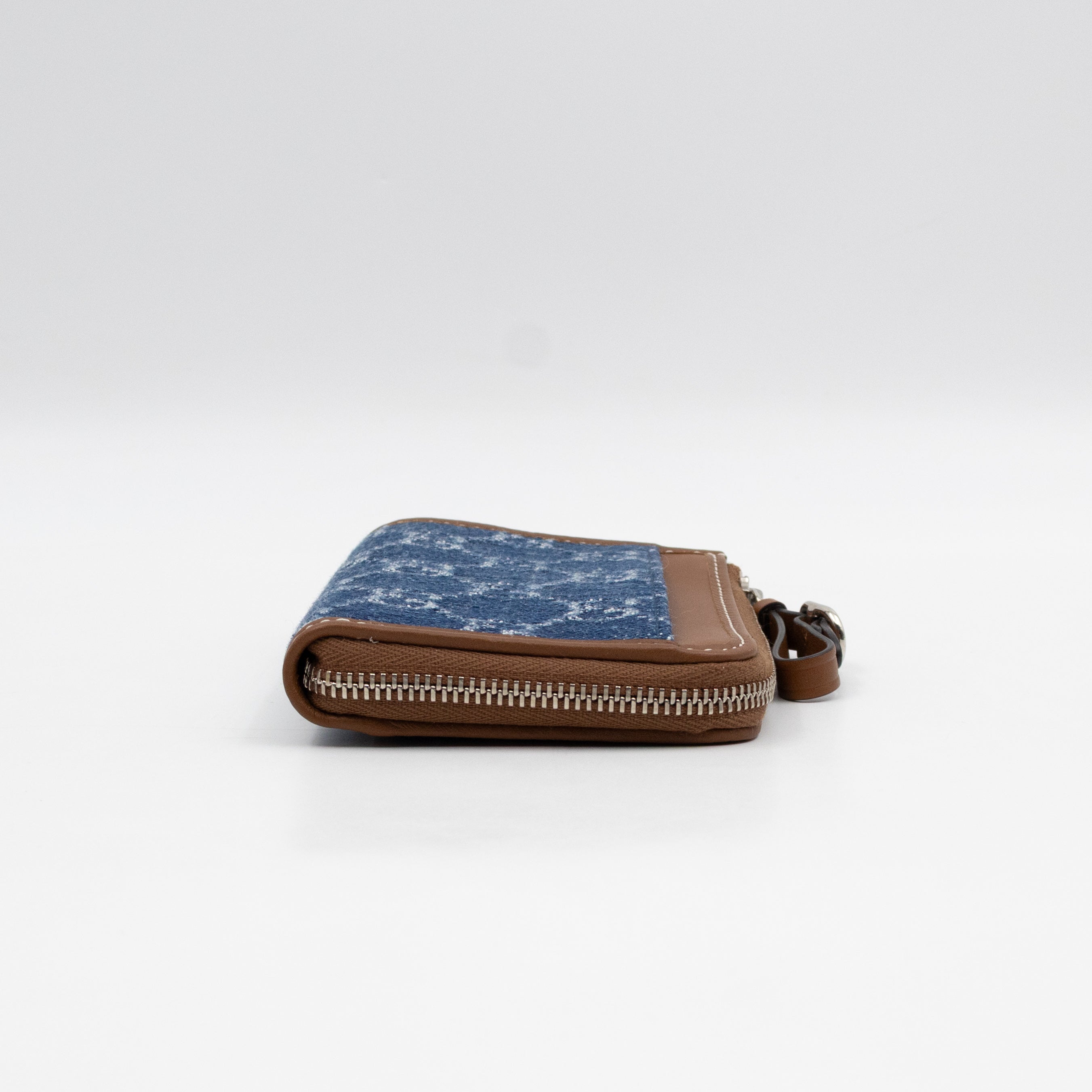 Emblem Zipped Card Holder Blue Denim Caramel Leather