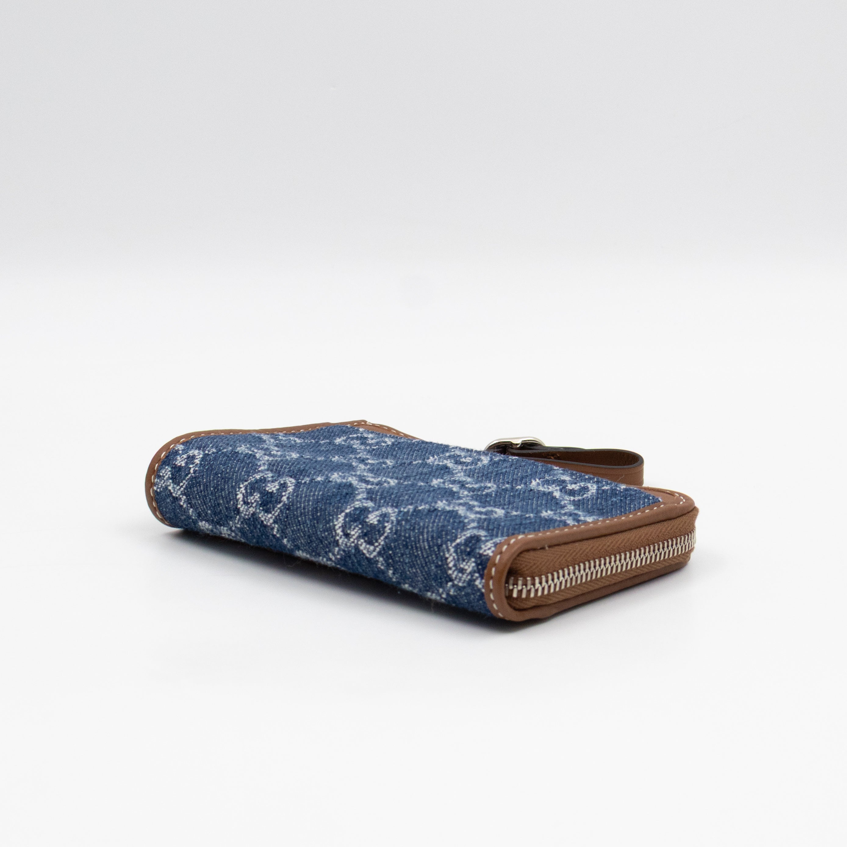 Emblem Zipped Card Holder Blue Denim Caramel Leather