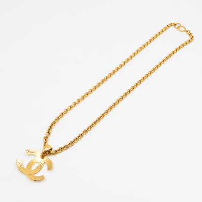Vintage Quilted CC Logo Pendant Necklace Gold