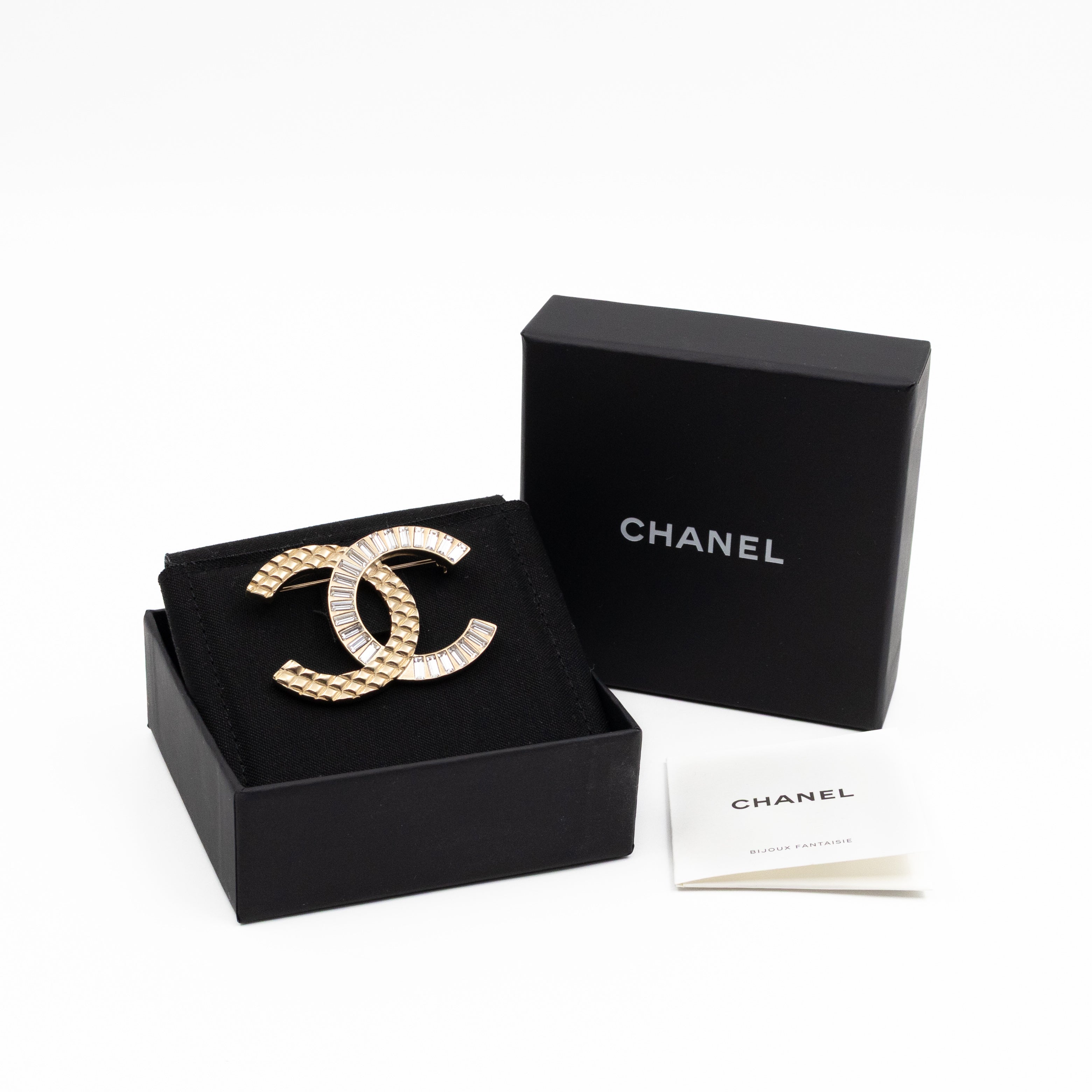 CC Brooch Crystal Light Gold