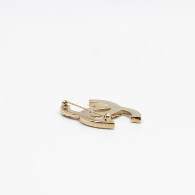 CC Brooch Crystal Light Gold