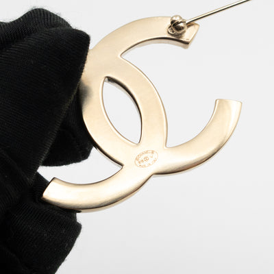 CC Brooch Crystal Light Gold
