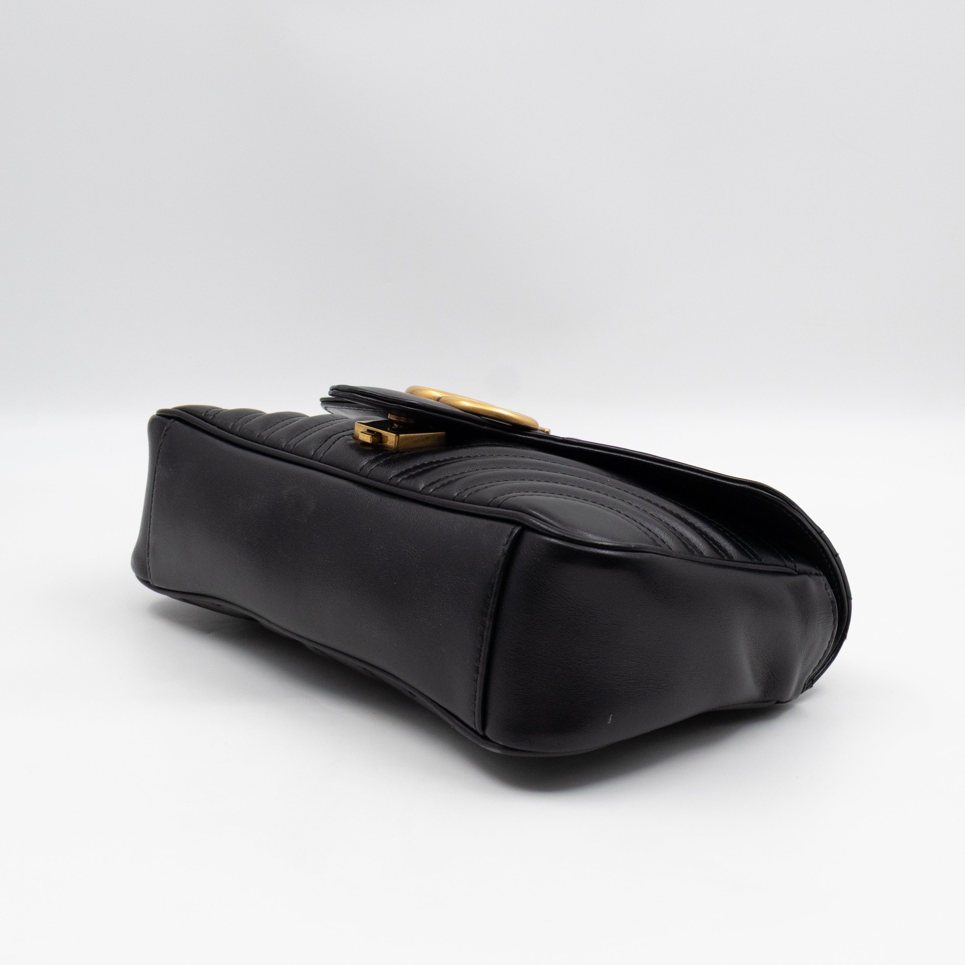 GG Marmont Flap Medium Black Leather