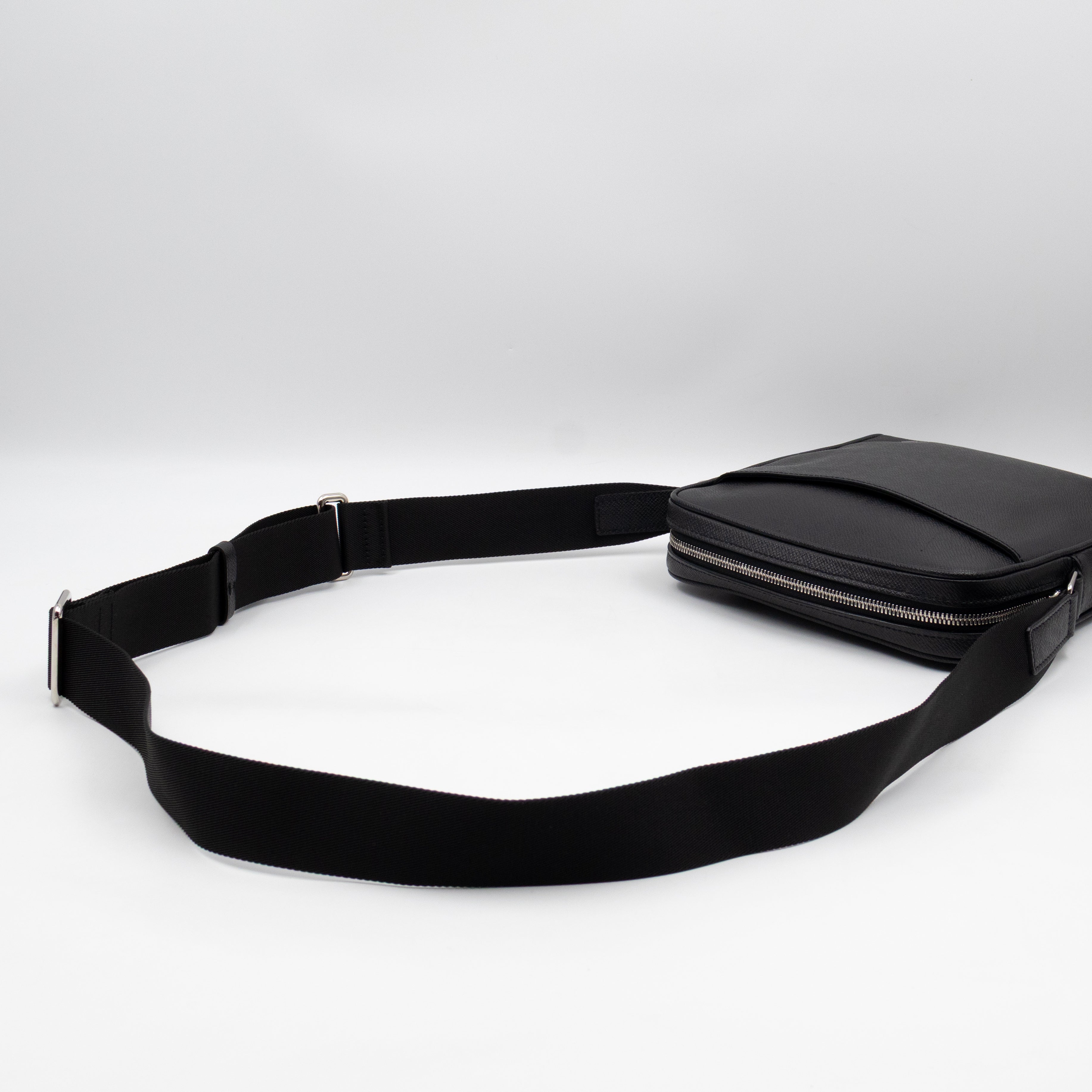 Alex PPM Black Taiga Leather