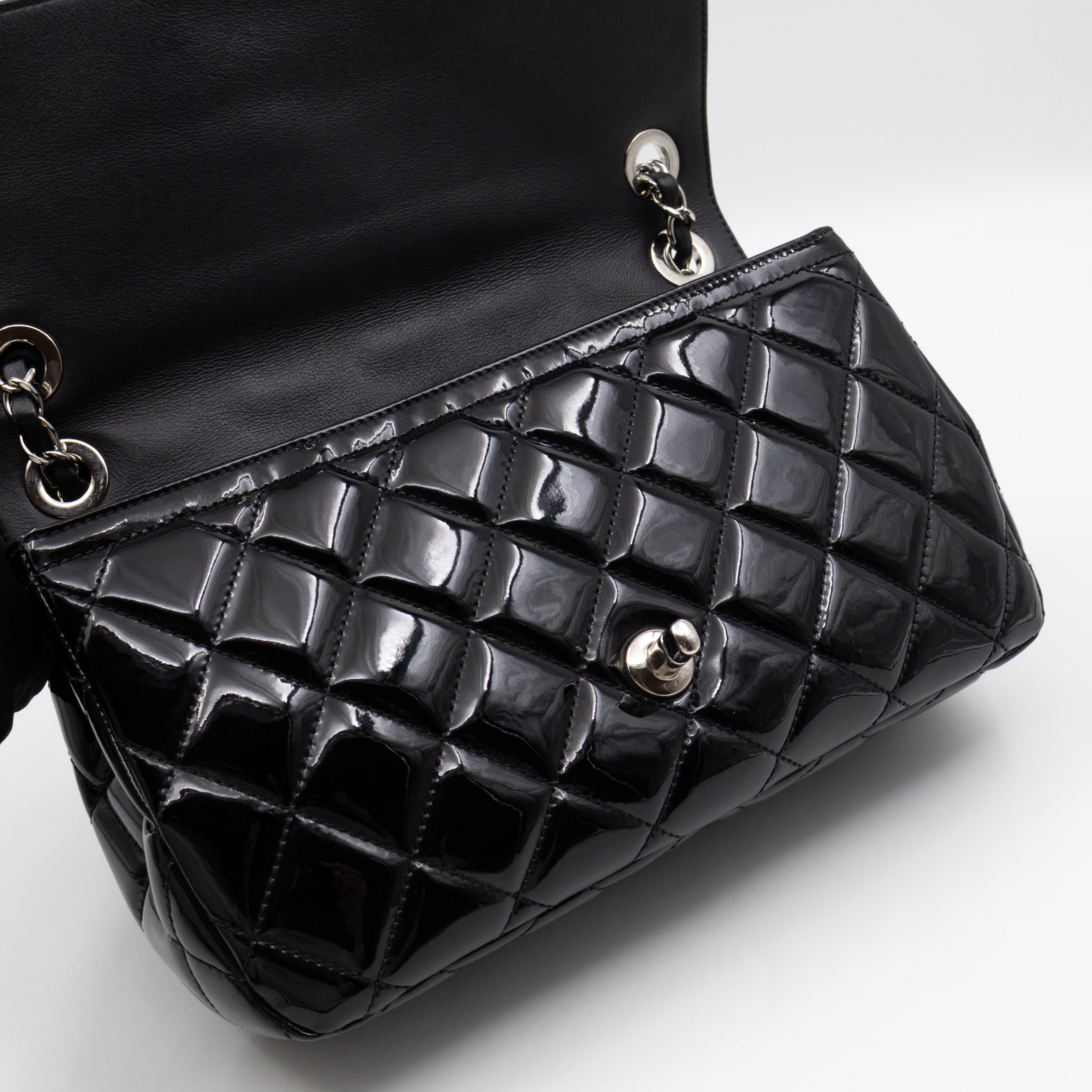 Coco Shine Single Flap Bag Black Patent Leather