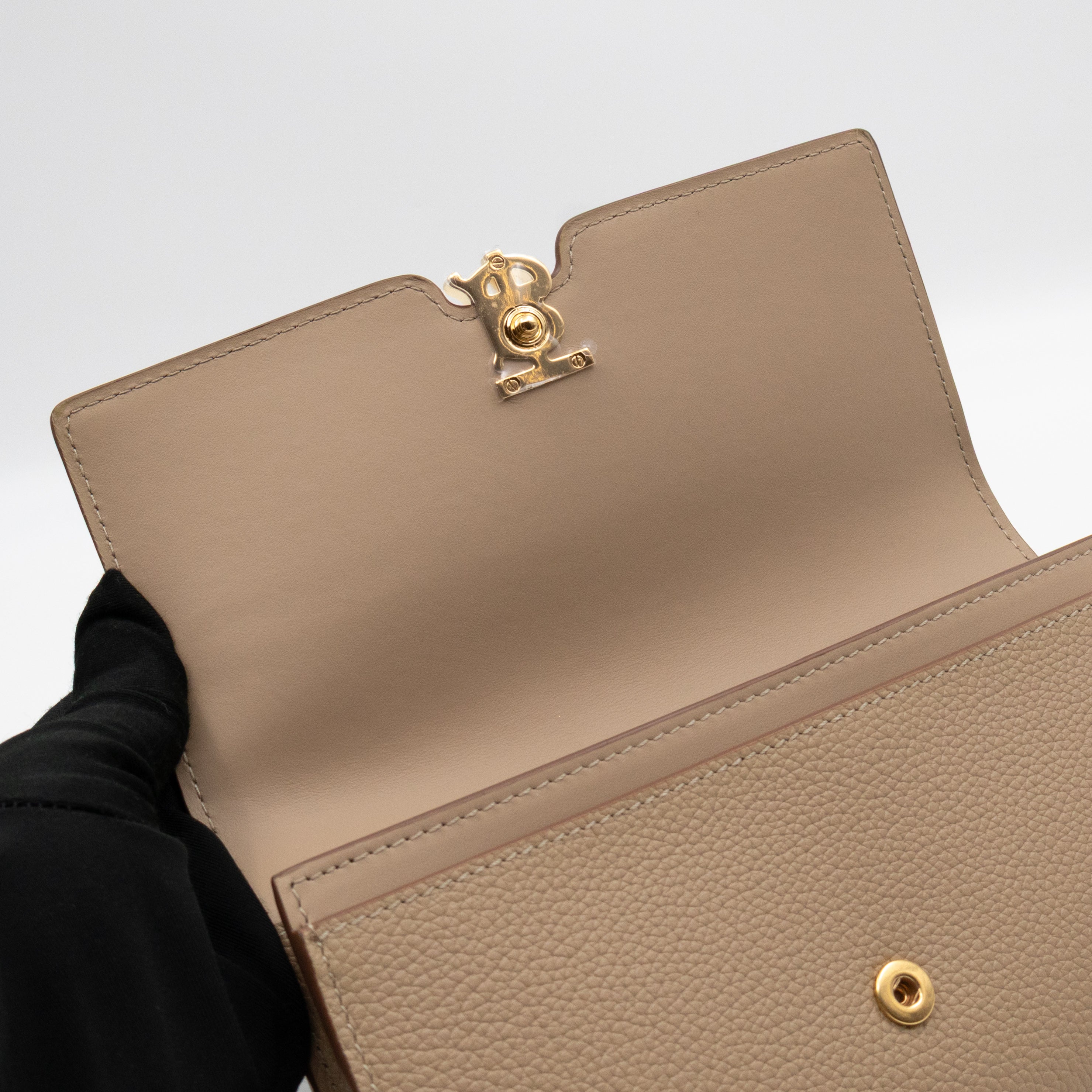 Continental Wallet Beige Leather
