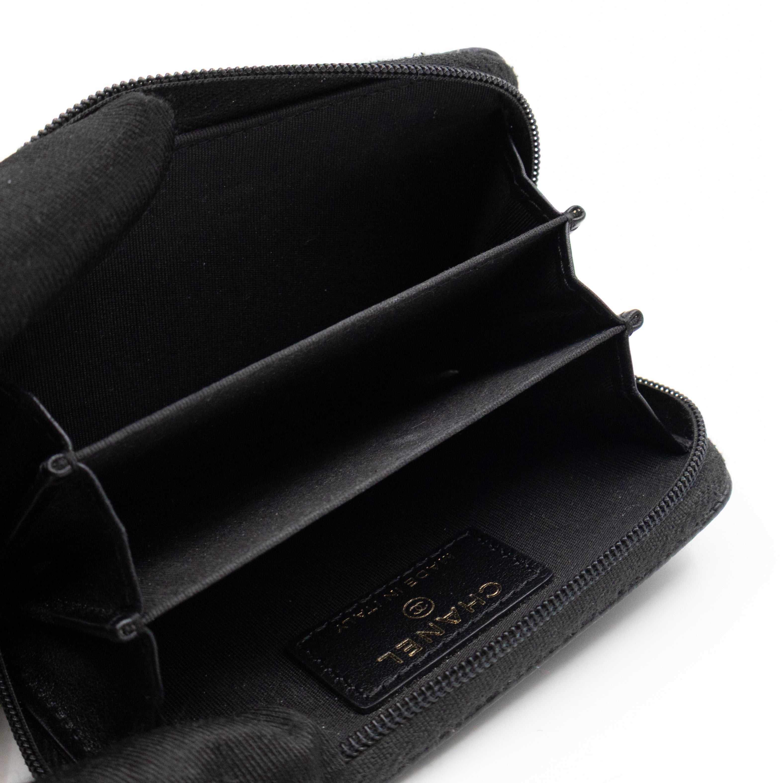Zip Around Card Case CC Black Caviar Leather