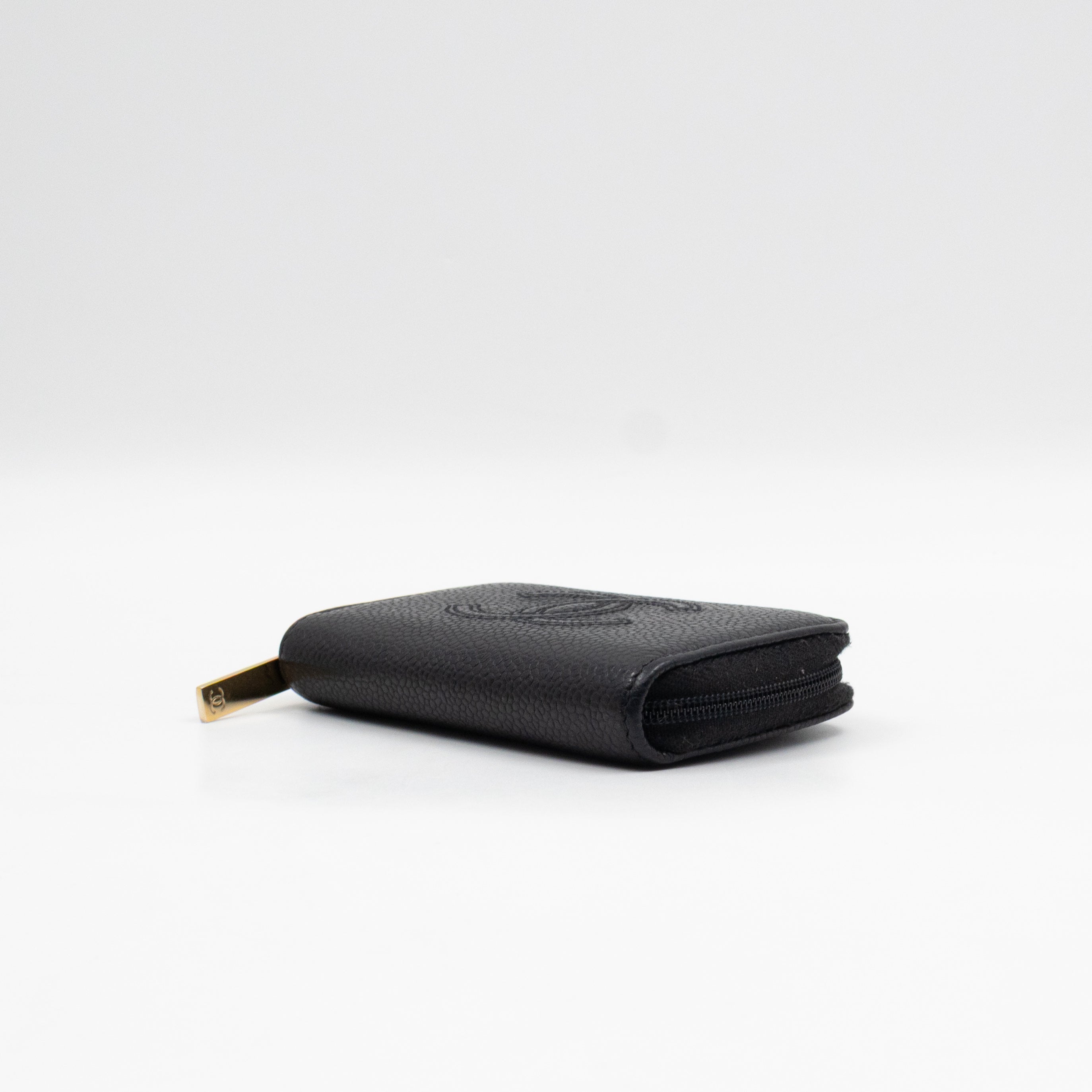 Zip Around Card Case CC Black Caviar Leather