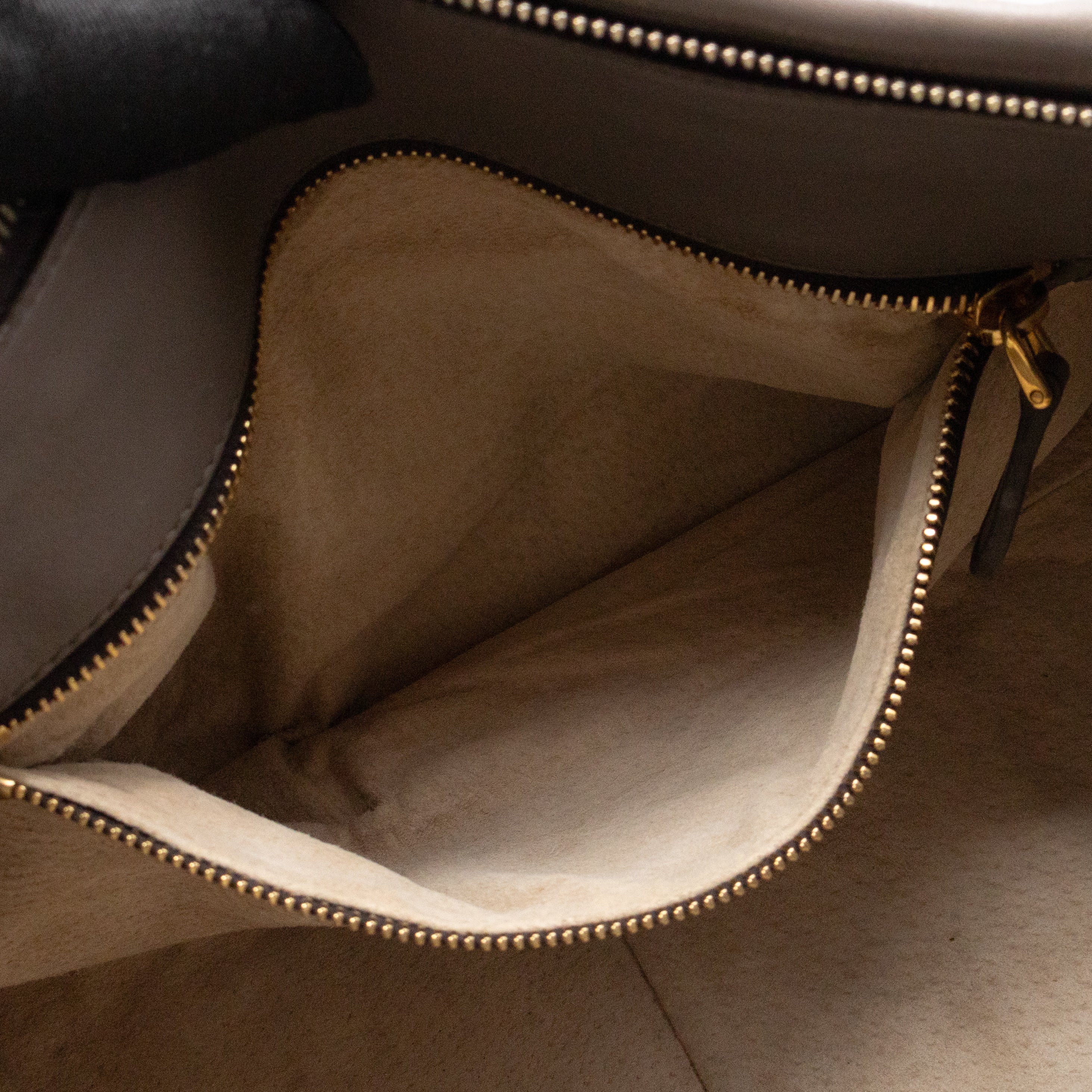 Shoulder Bag Grey Soft Calfskin Leather