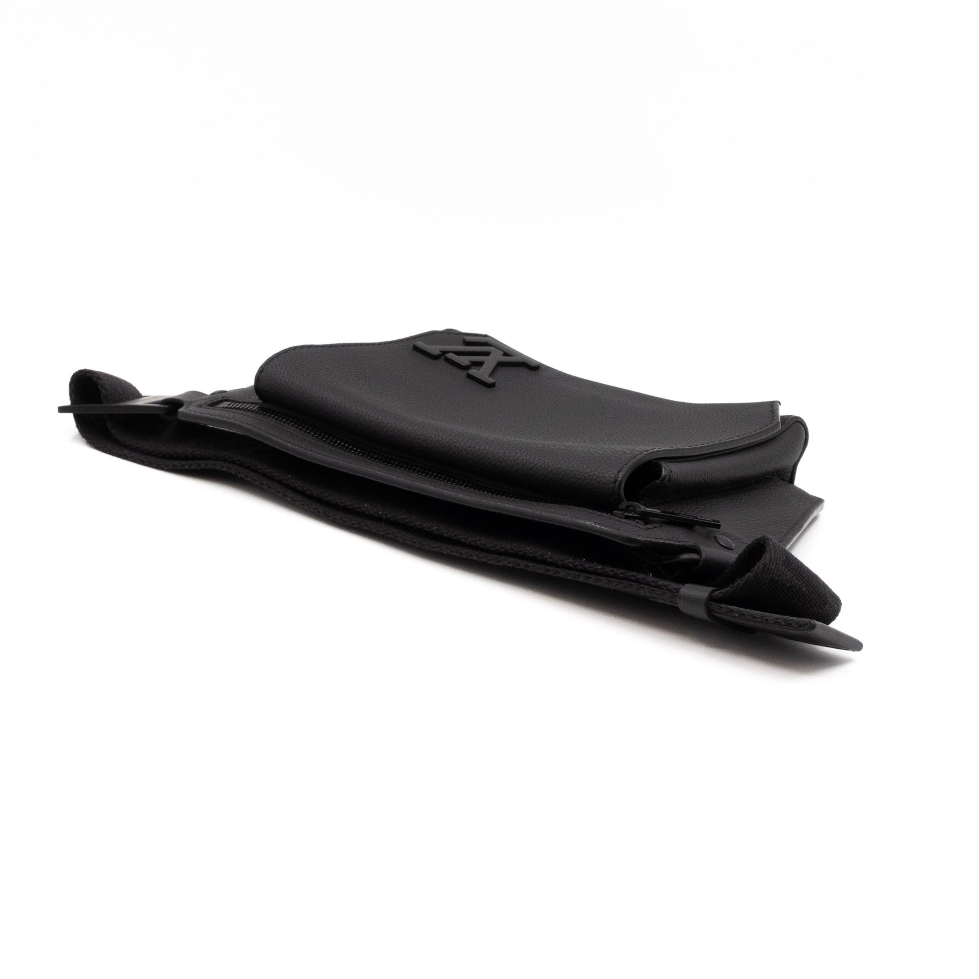Louis Vuitton 2022 Black Grained Calfskin Aerogram Takeoff Sling Bag w –  Oliver Jewellery