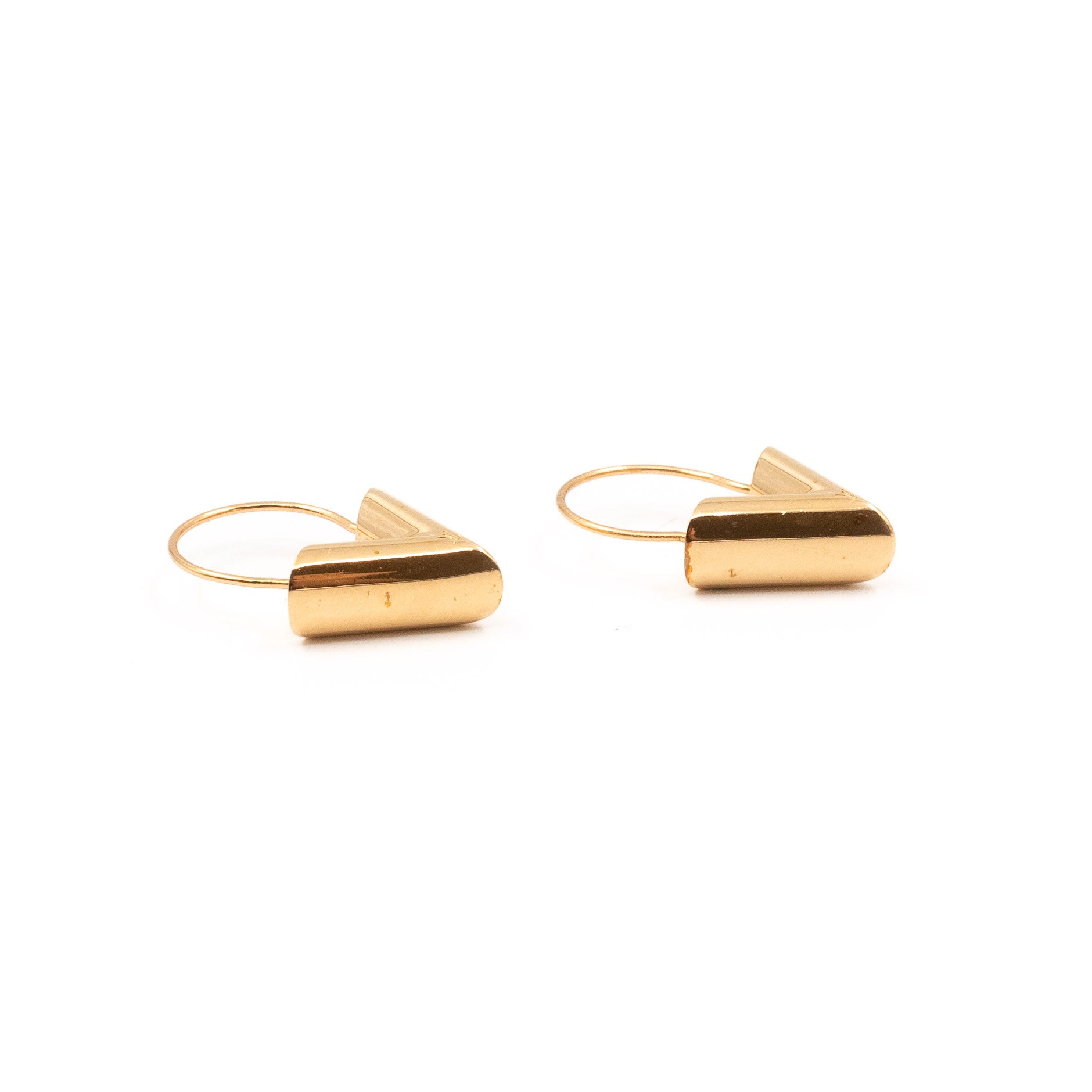 Essential V Hoops