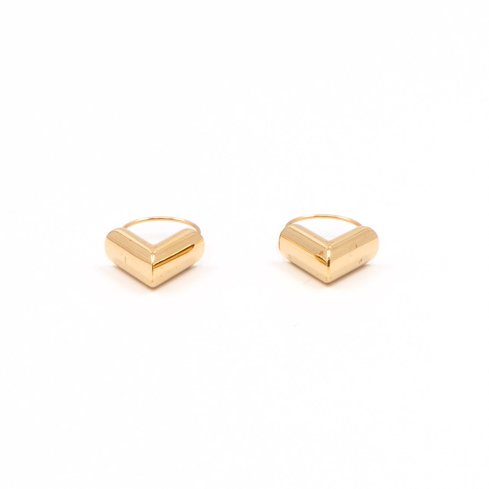 Essential V Hoops