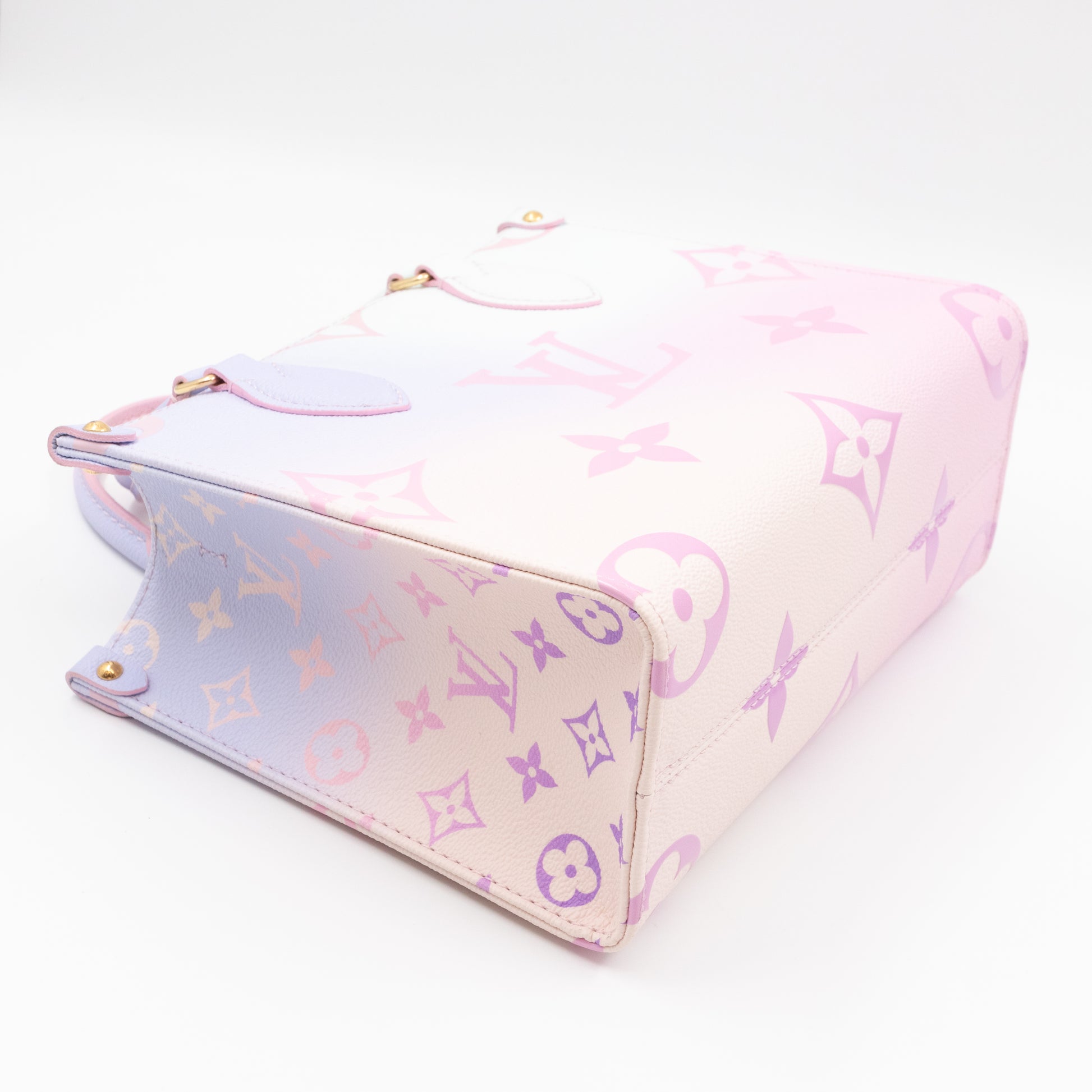 LOUIS VUITTON Monogram Giant Spring In The City Onthego PM Sunrise Pastel  1207577