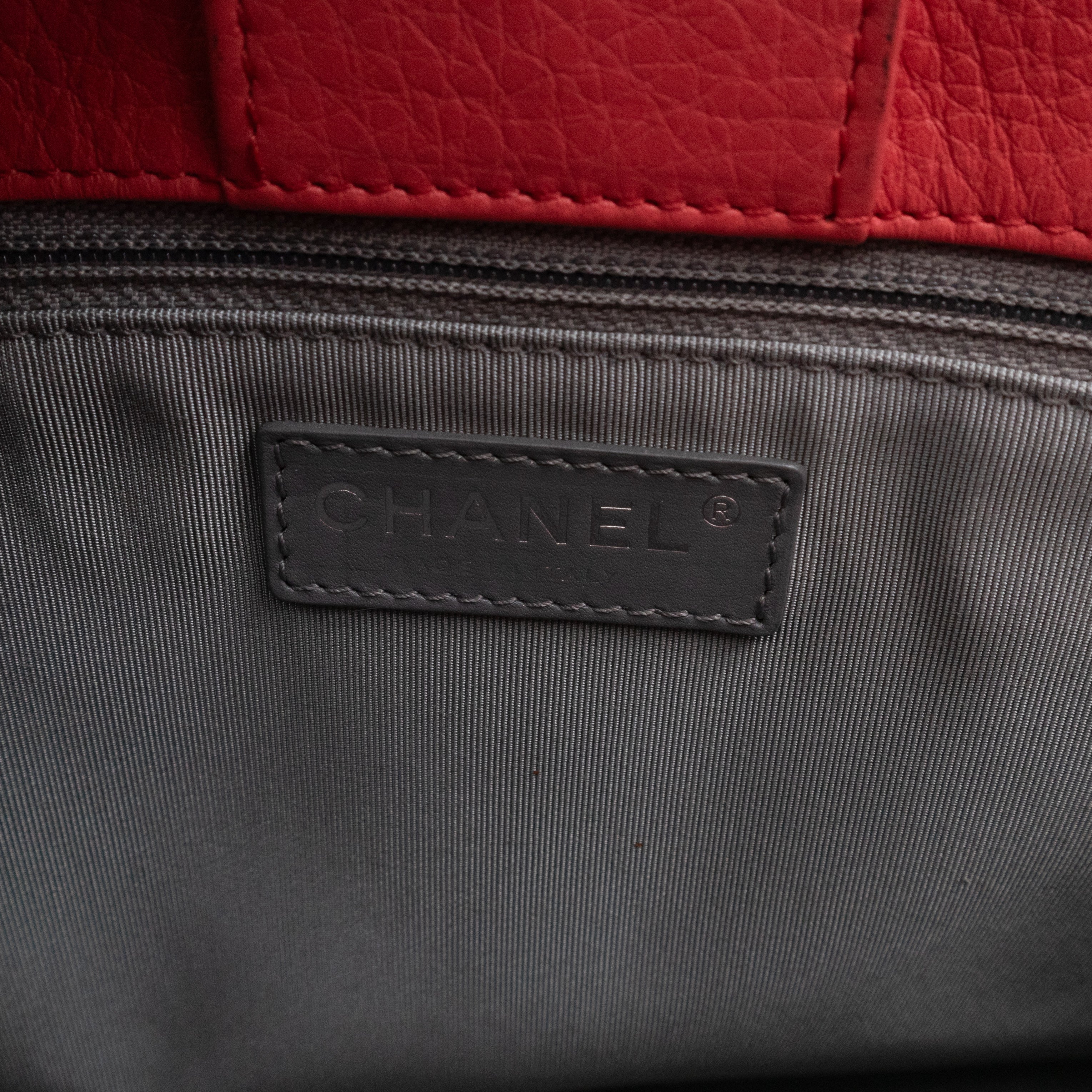 Executive Cerf Tote Coral Pink Leather Silver