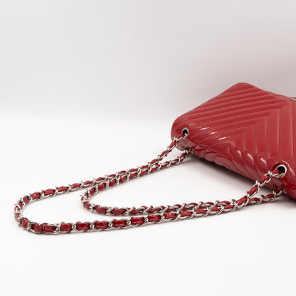 Classic Single Flap Jumbo Red Chevron Patent Silver