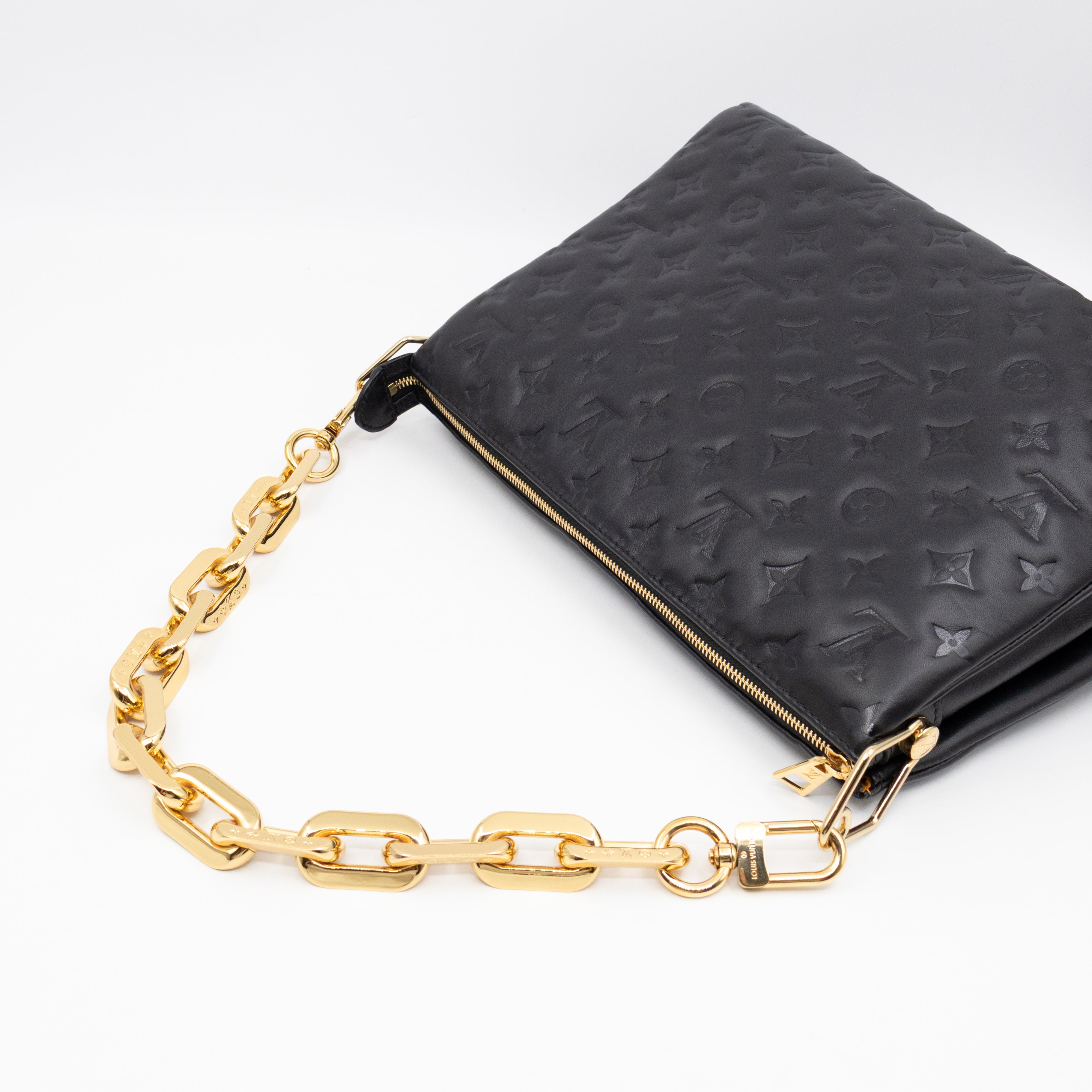 Coussin MM Black Leather
