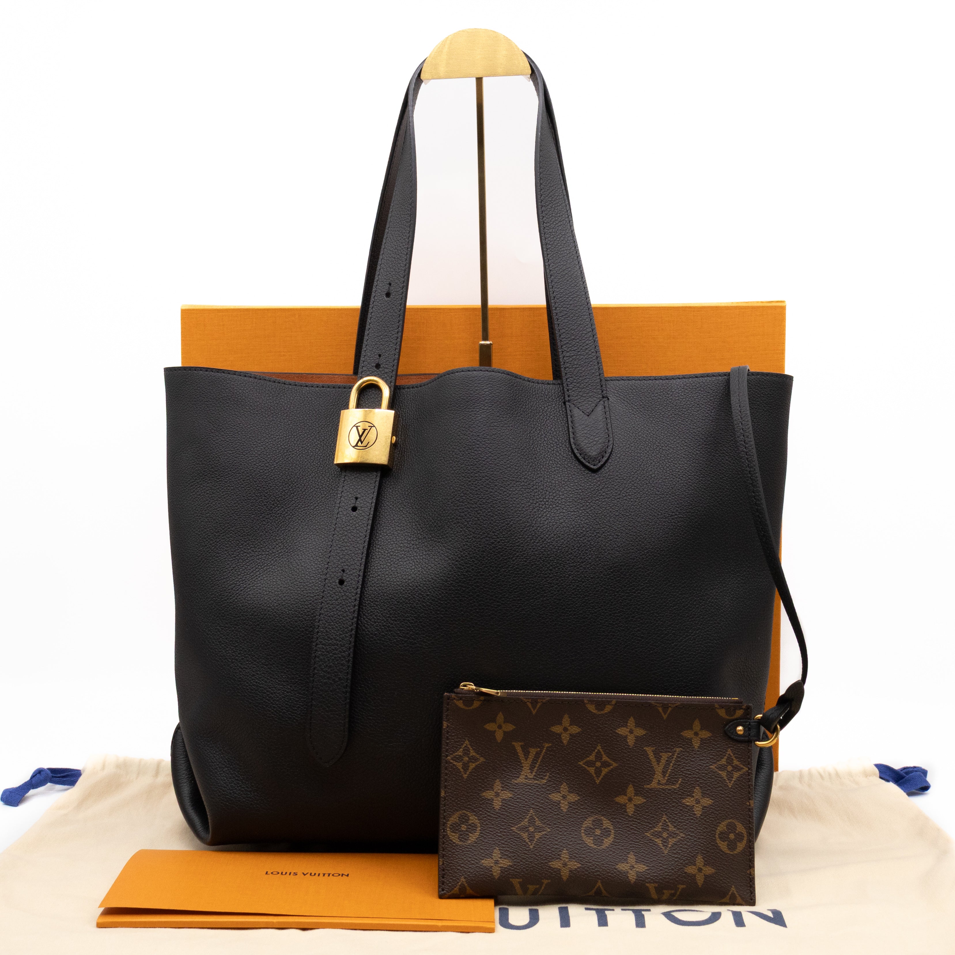 Low Key Cabas MM Black Leather