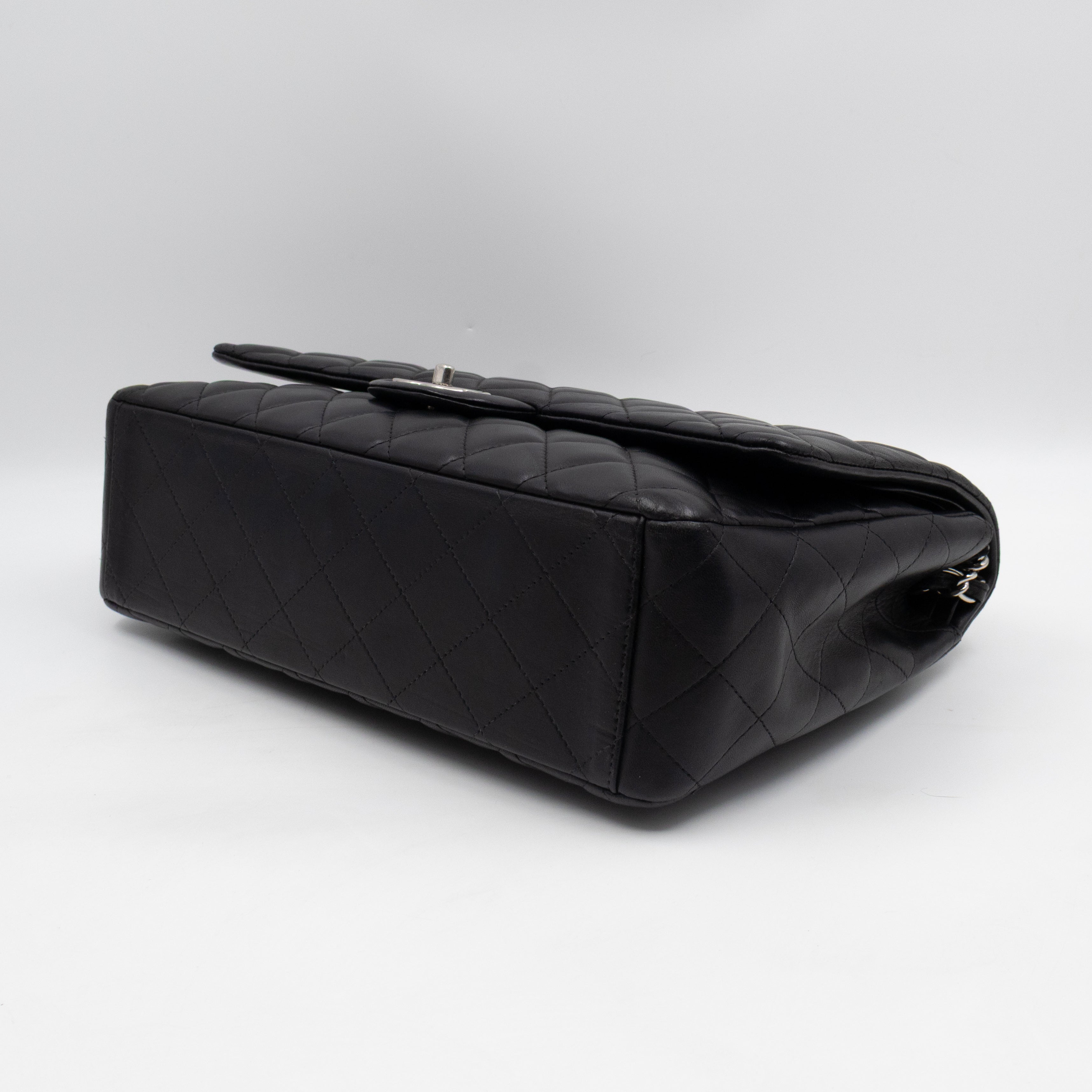 Classic Double Flap Maxi Black Lambskin Leather Silver