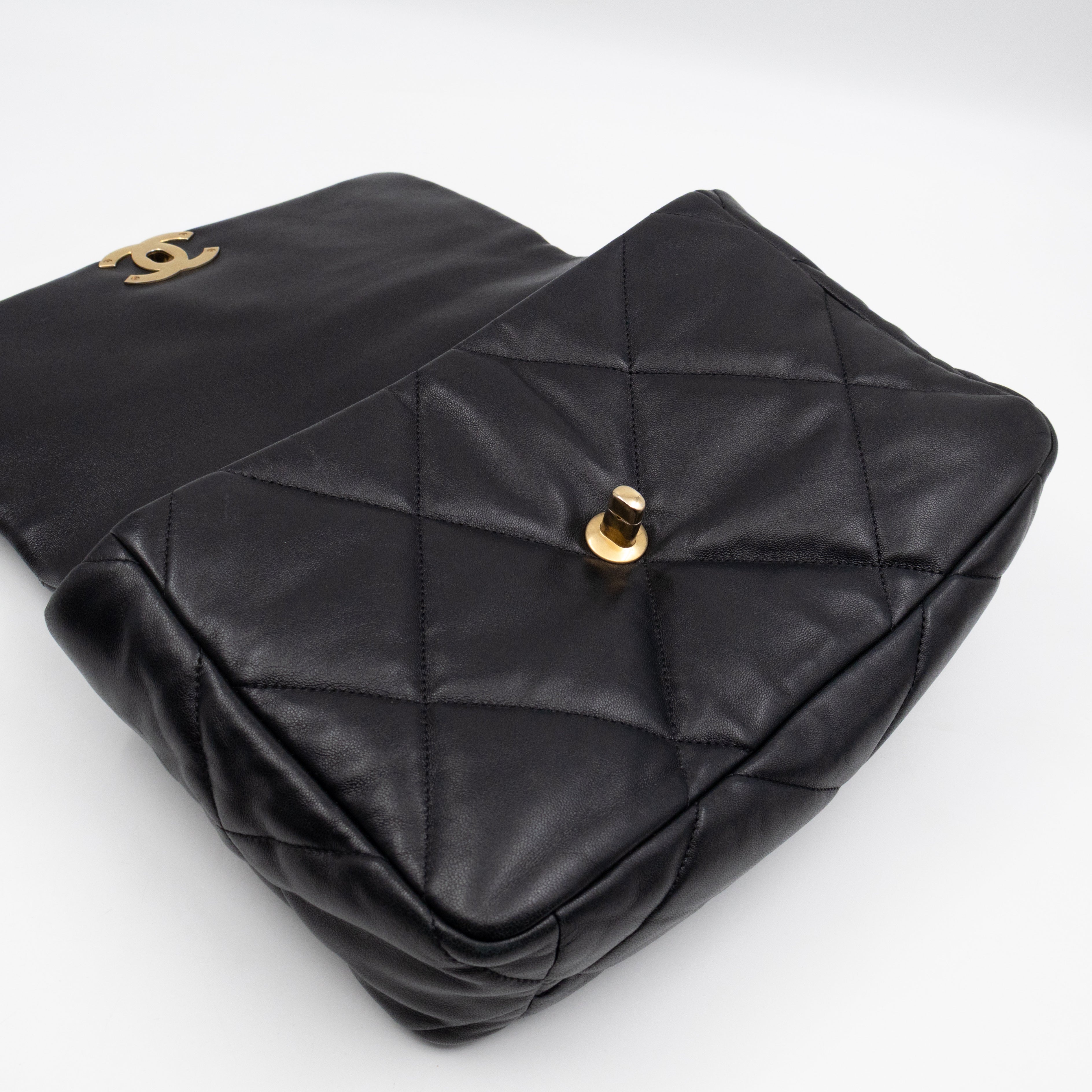 Chanel 19 Large Black Shiny Lambskin