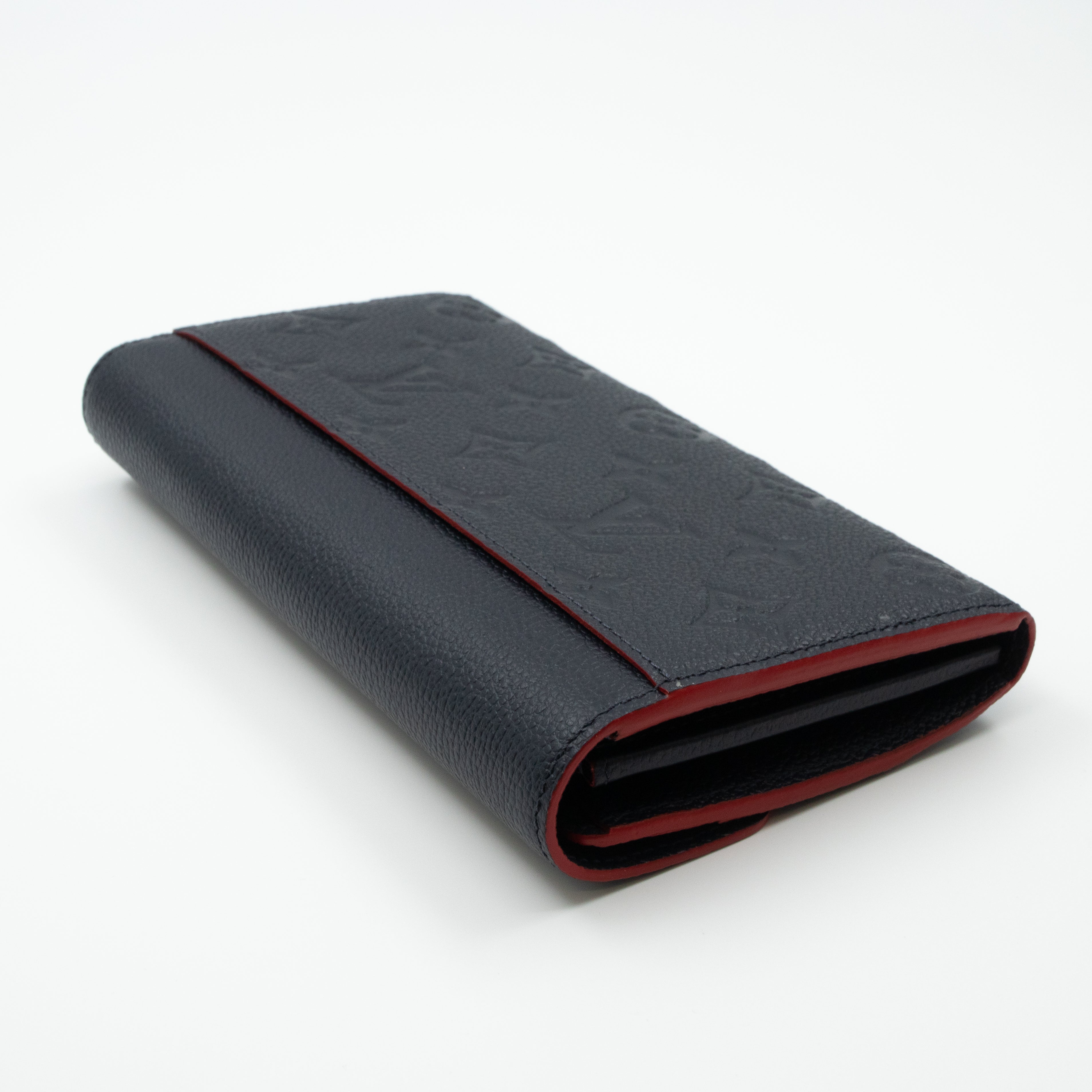 Sarah Wallet Monogram Empreinte Marine Rouge