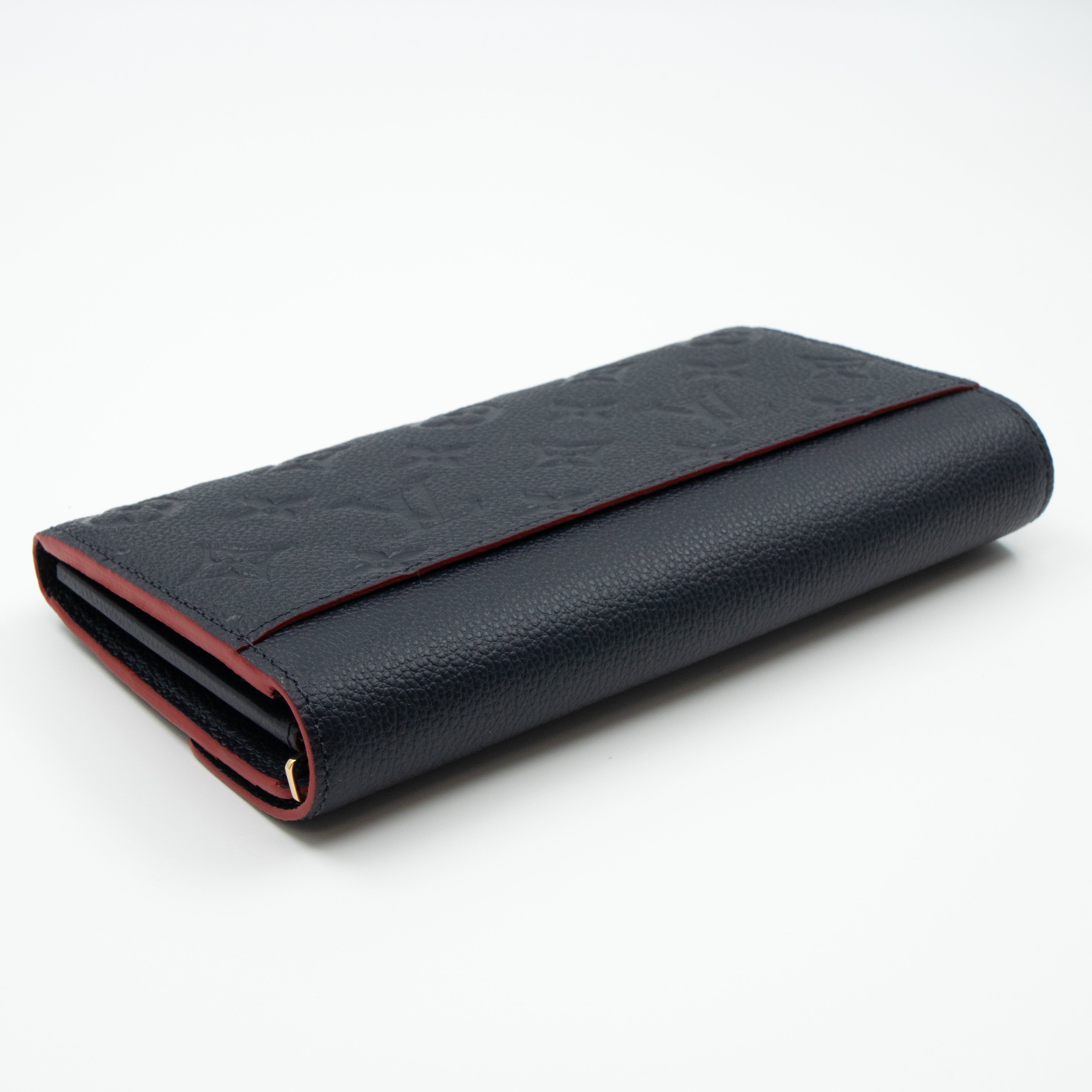 Sarah Wallet Monogram Empreinte Marine Rouge