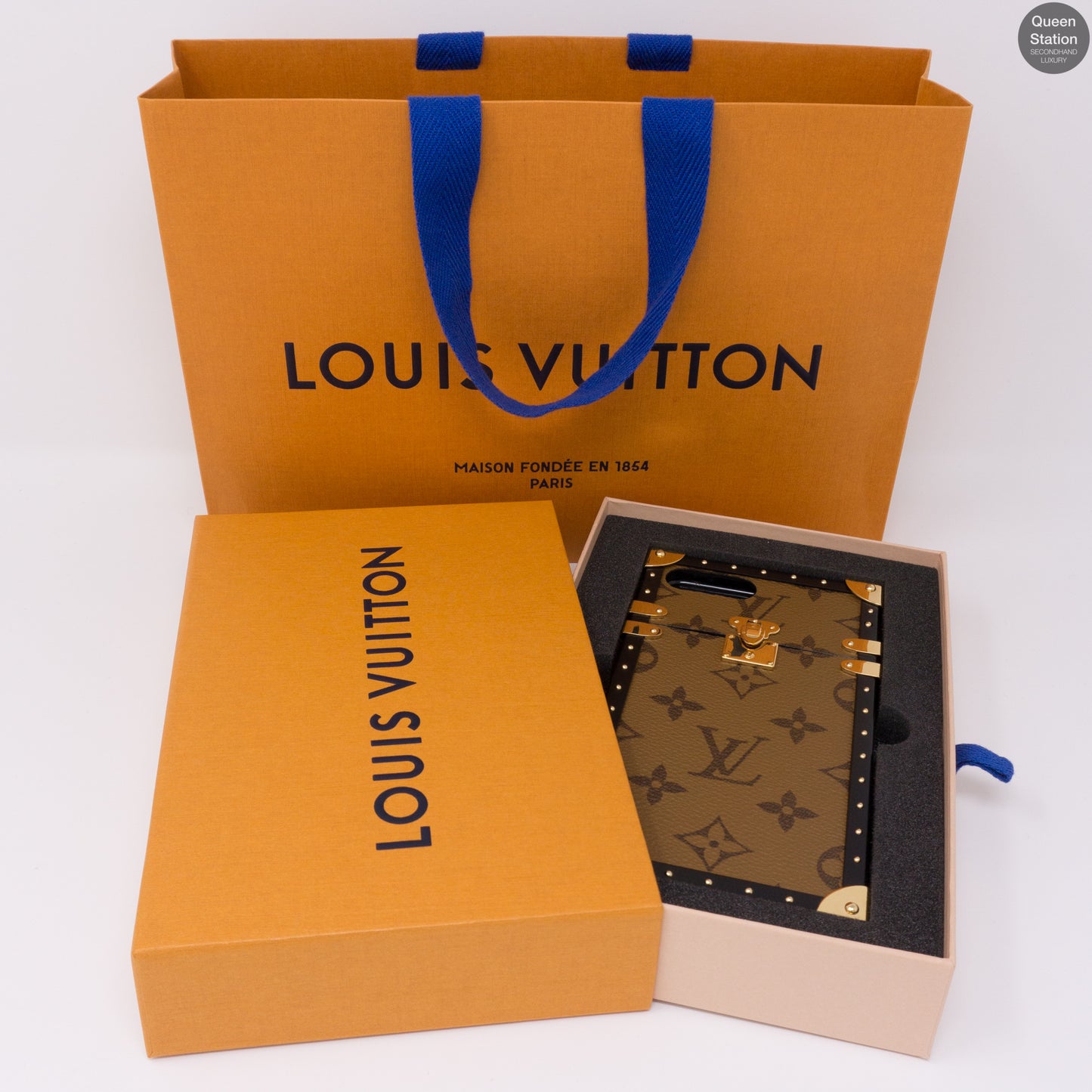 LOUIS VUITTON Eye Trunk Monogram Reverse Canvas IPhone 7 Plus Case - S