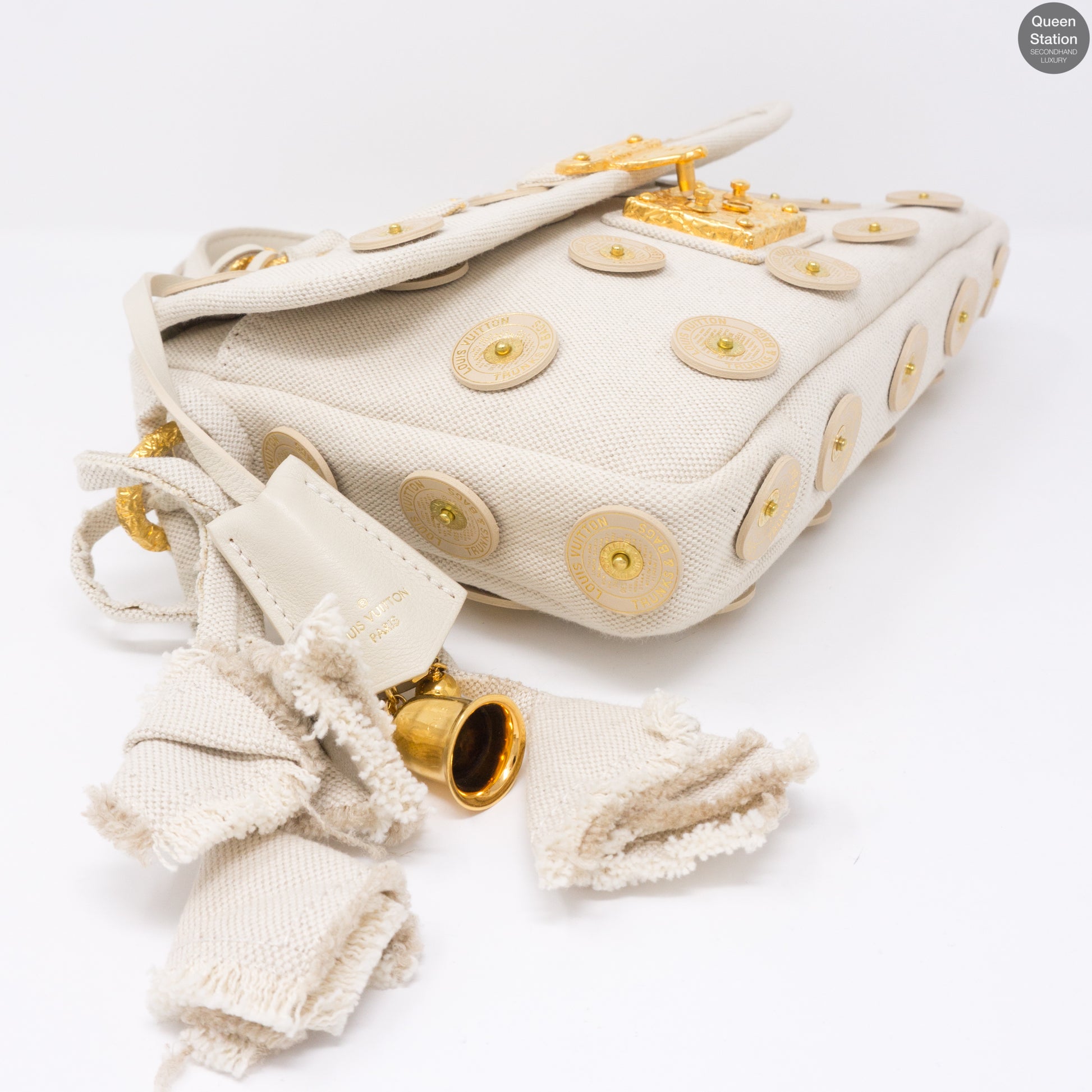 Louis Vuitton Tinkerbell Polka Dots Panama - Neutrals Handle Bags