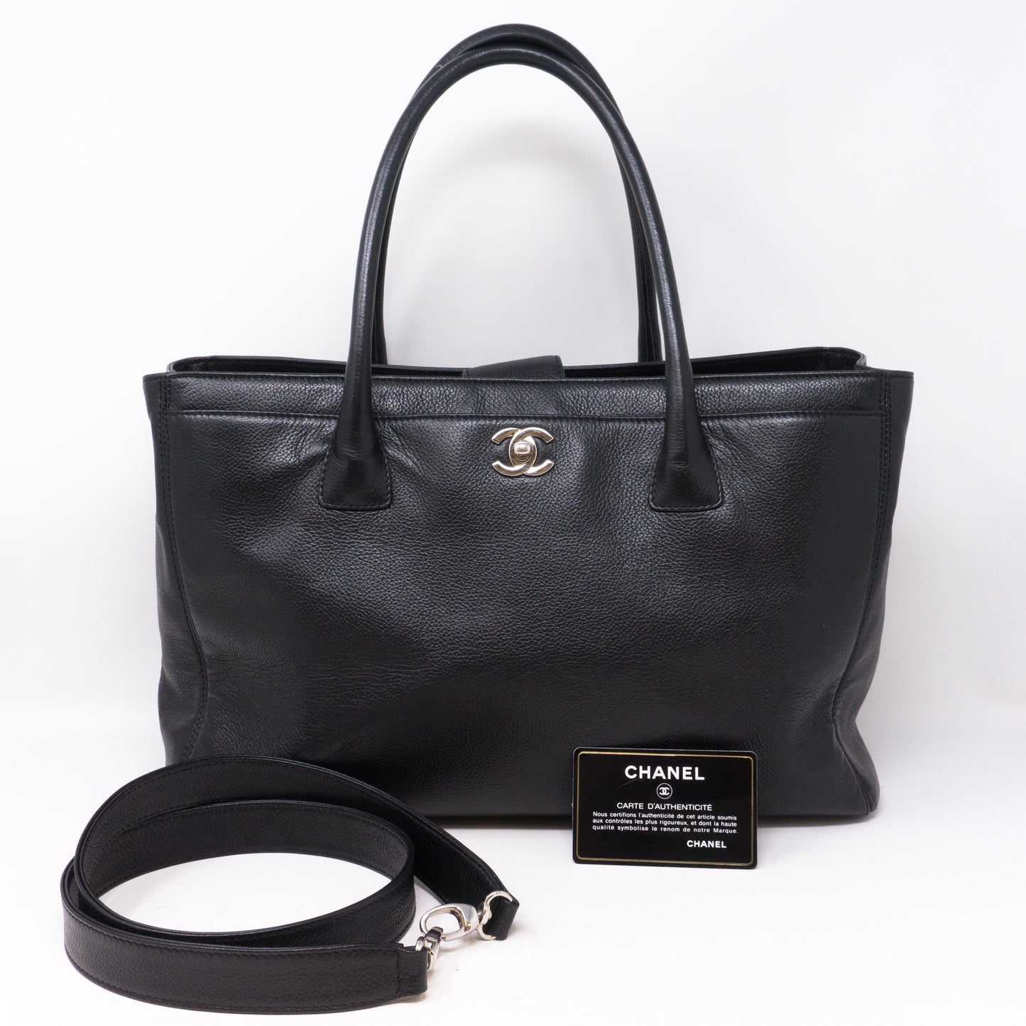 Executive Cerf Black Leather Tote