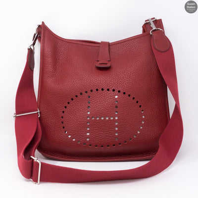 Evelyne III Dark Red