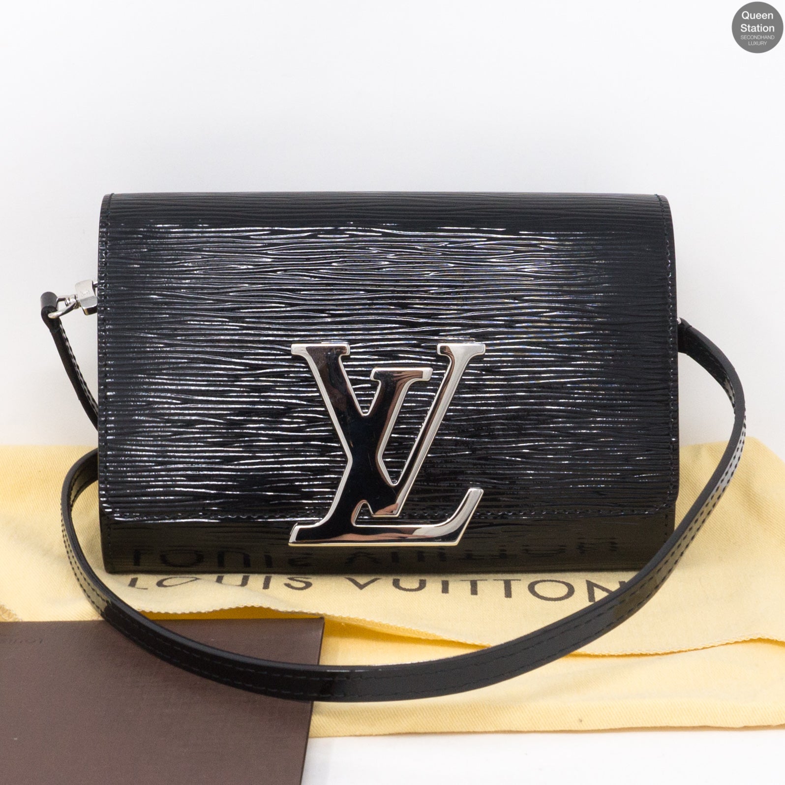 Pochette Louise PM Black Epi Leather
