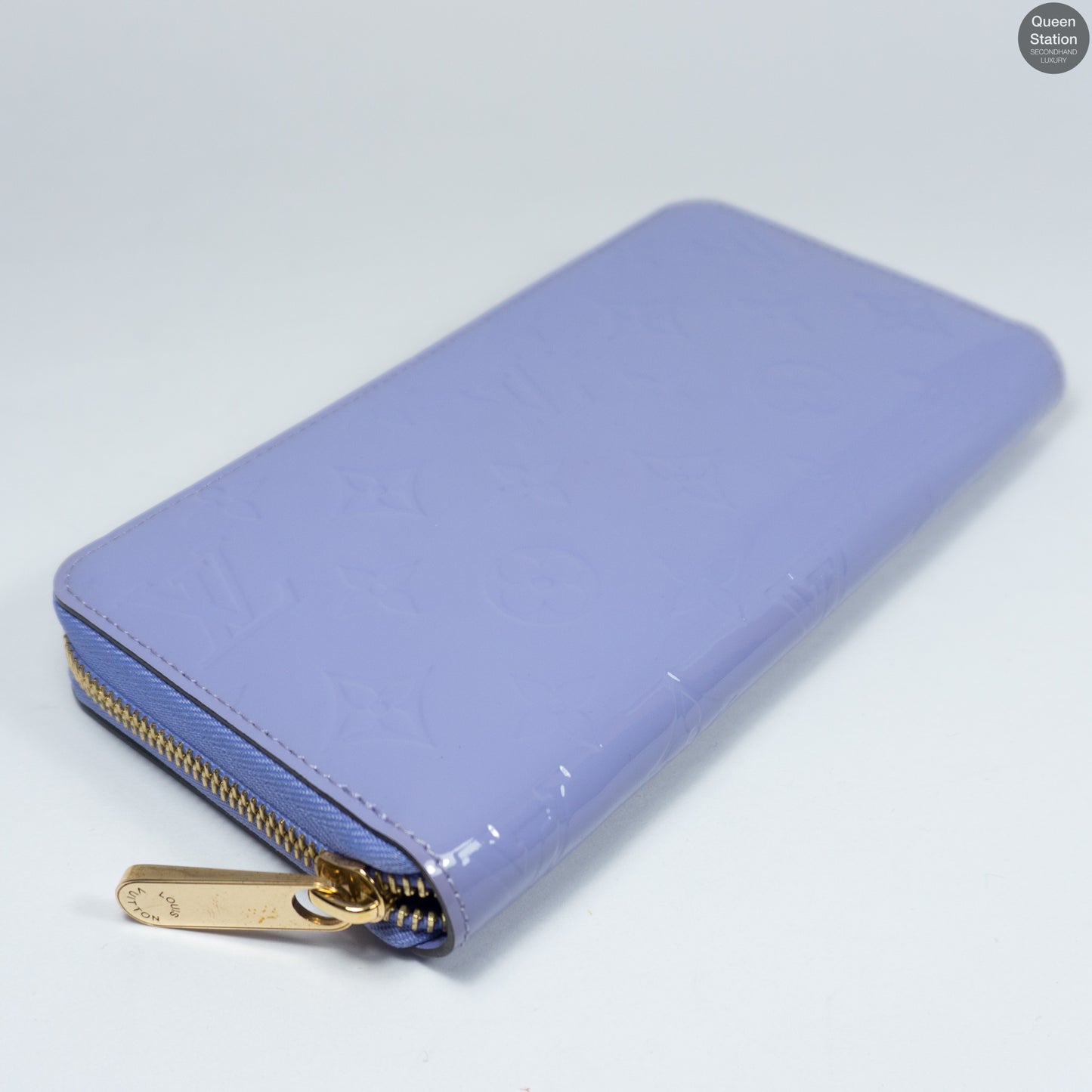 Zippy Wallet Purple Vernis Leather