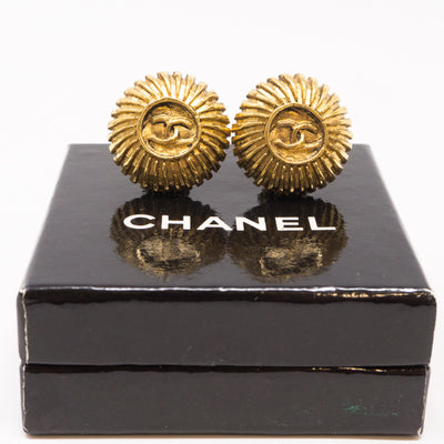 Round CC Starburst Earrings