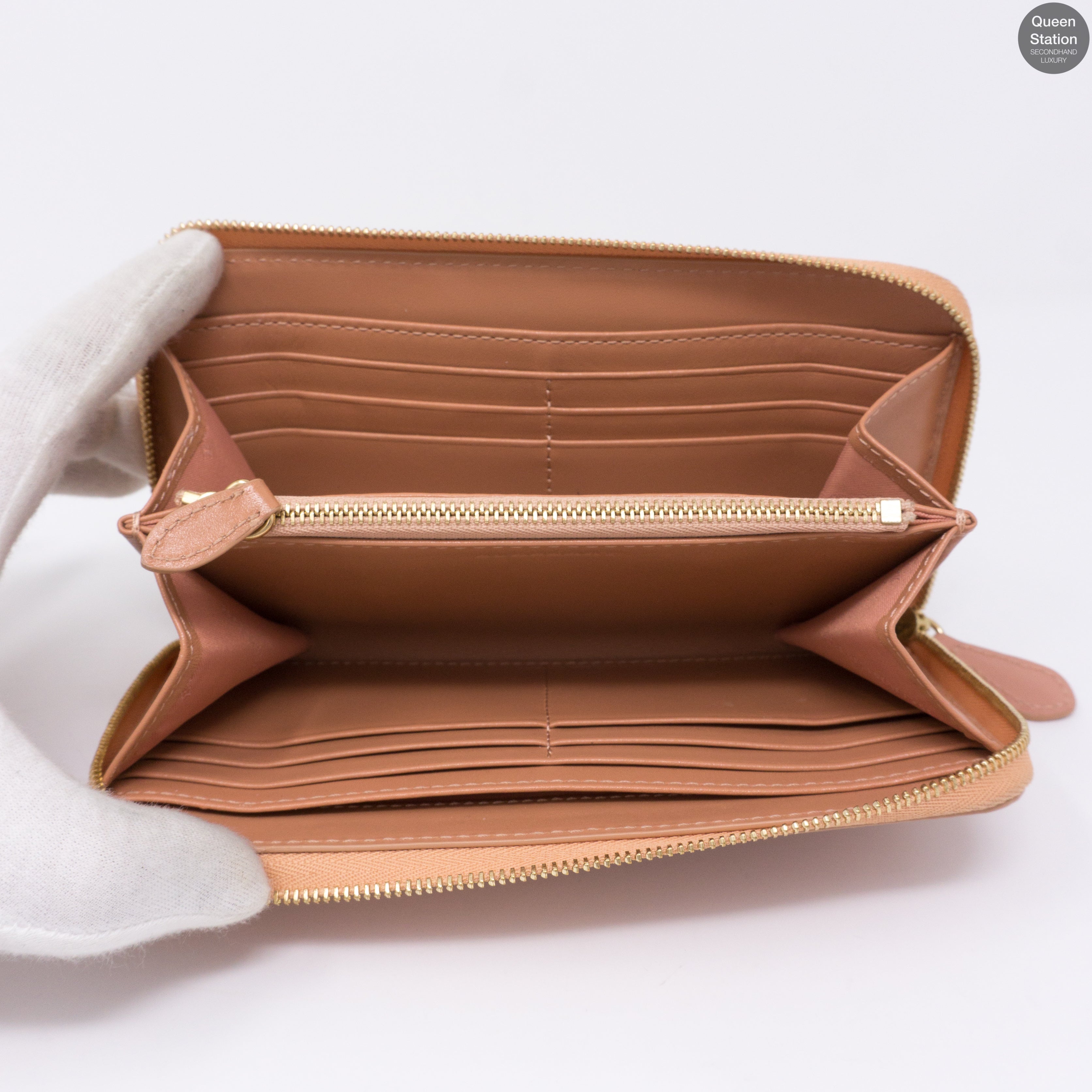 Elmore Haymarket Coral Pink Leather Zip Wallet