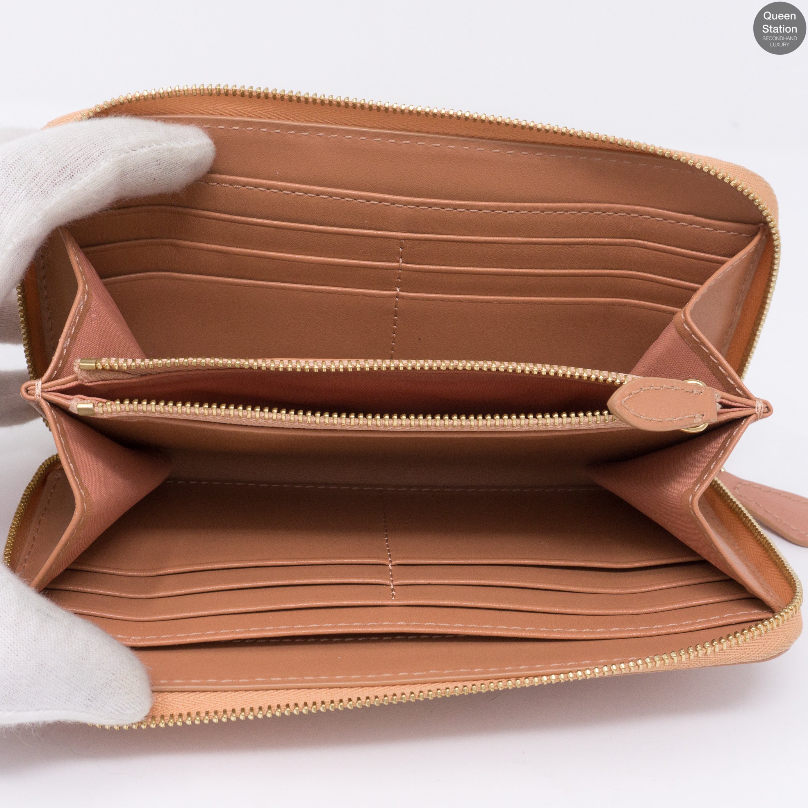 Elmore Haymarket Coral Pink Leather Zip Wallet