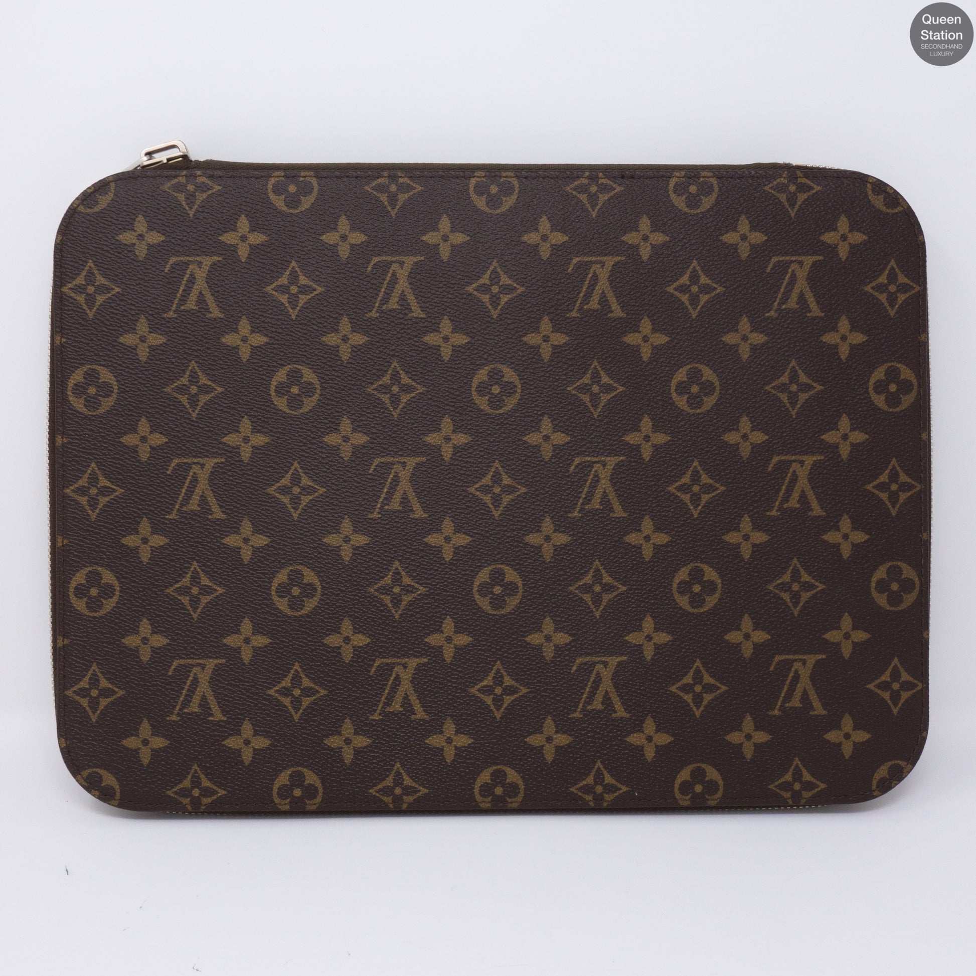 Louis Vuitton – Horizon Laptop Sleeve Monogram – Queen Station