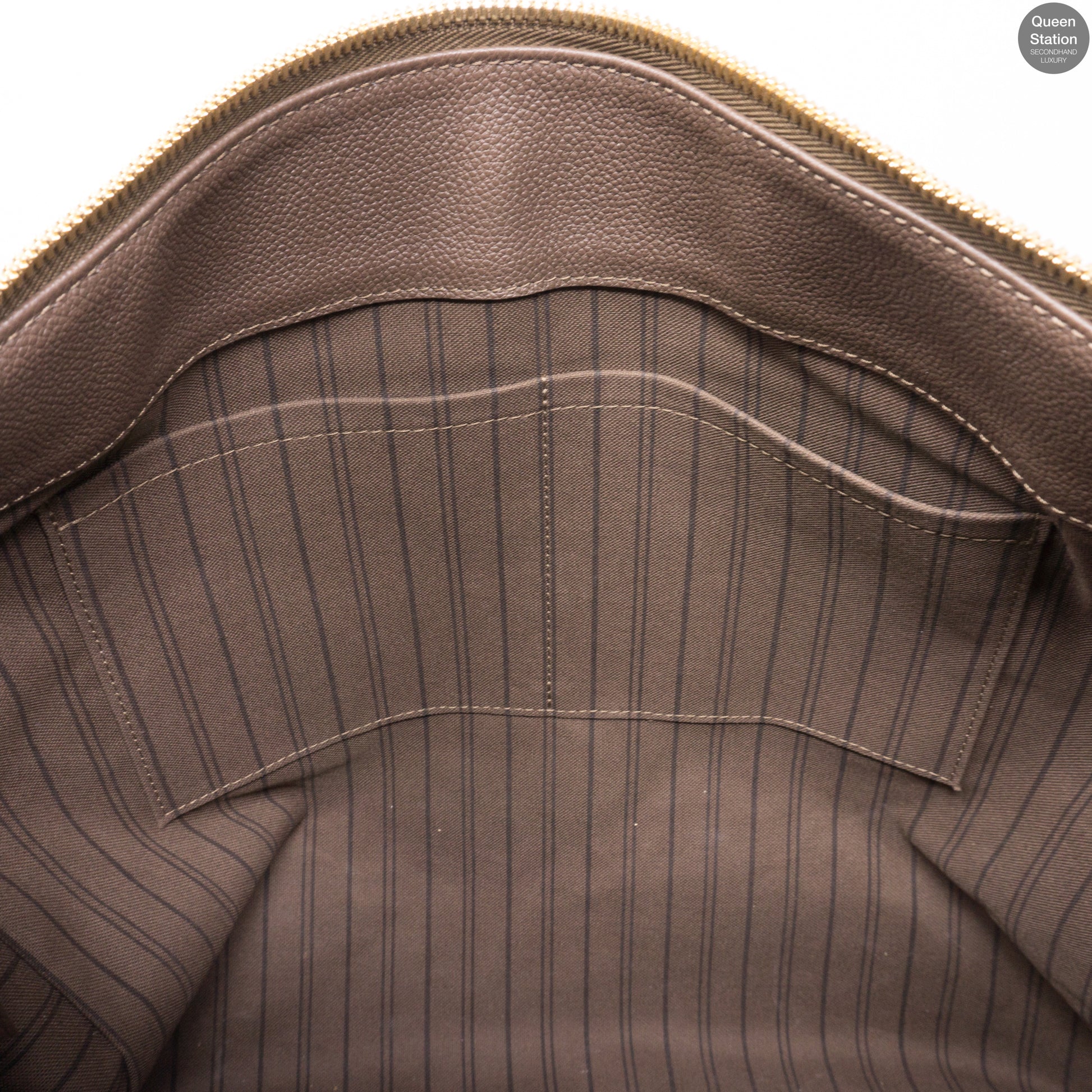 Louis Vuitton – Audacieuse GM Monogram Empreinte Leather – Queen