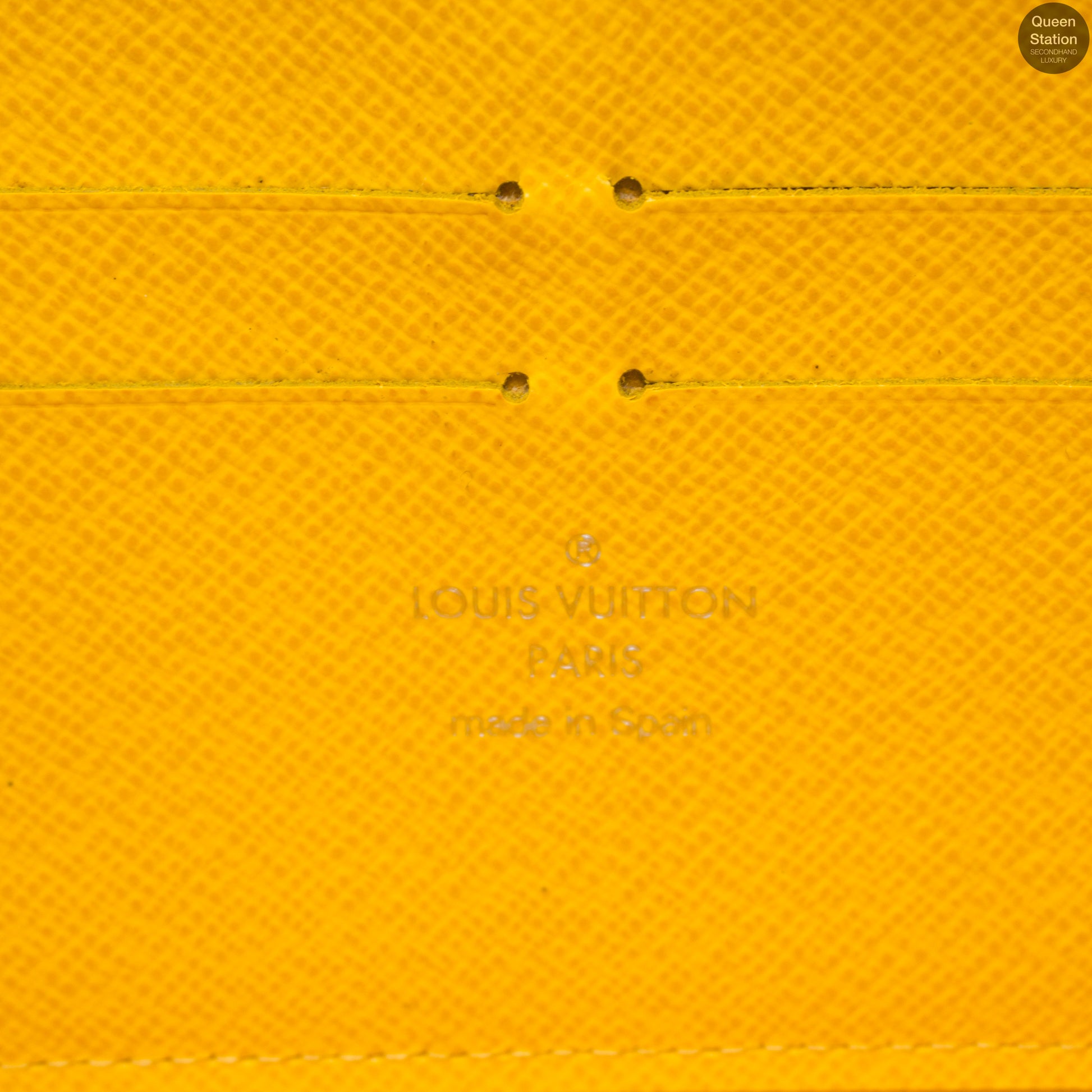Zippy cloth wallet Louis Vuitton Beige in Cloth - 36344092