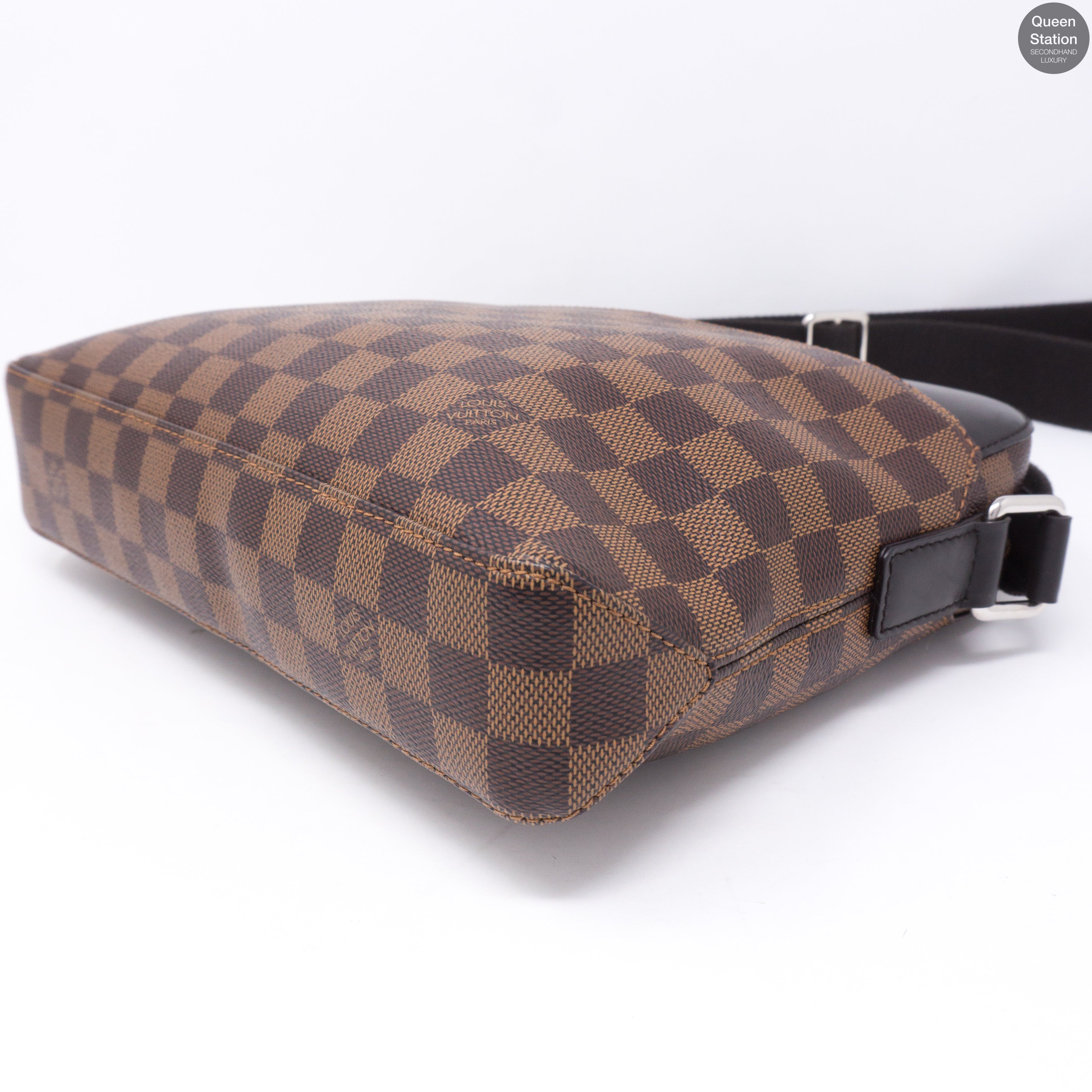 Jake Messenger PM Damier Ebene